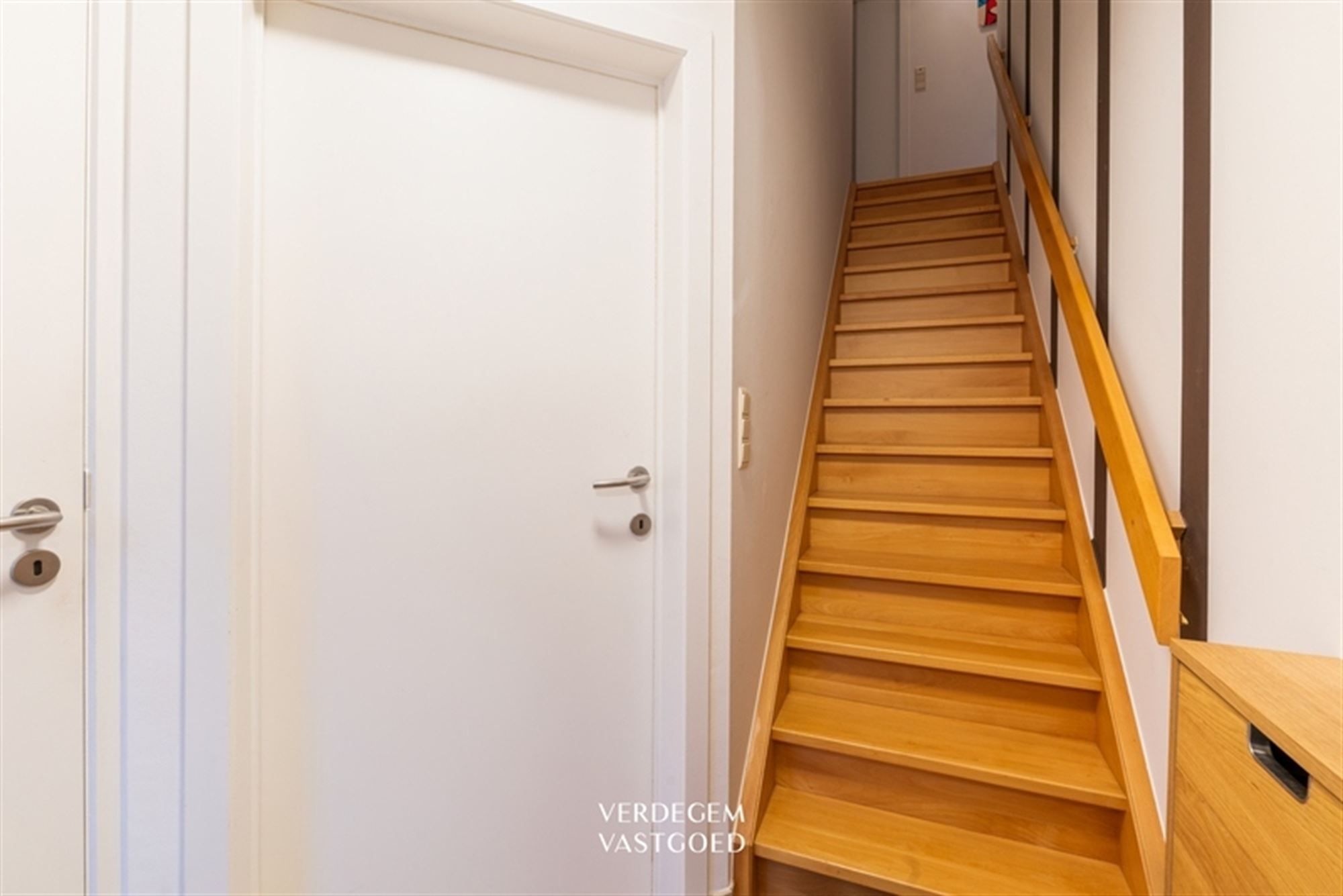 Fijne woning met 3 slaapkamers en mooie tuin in rustige woonbuurt foto 8