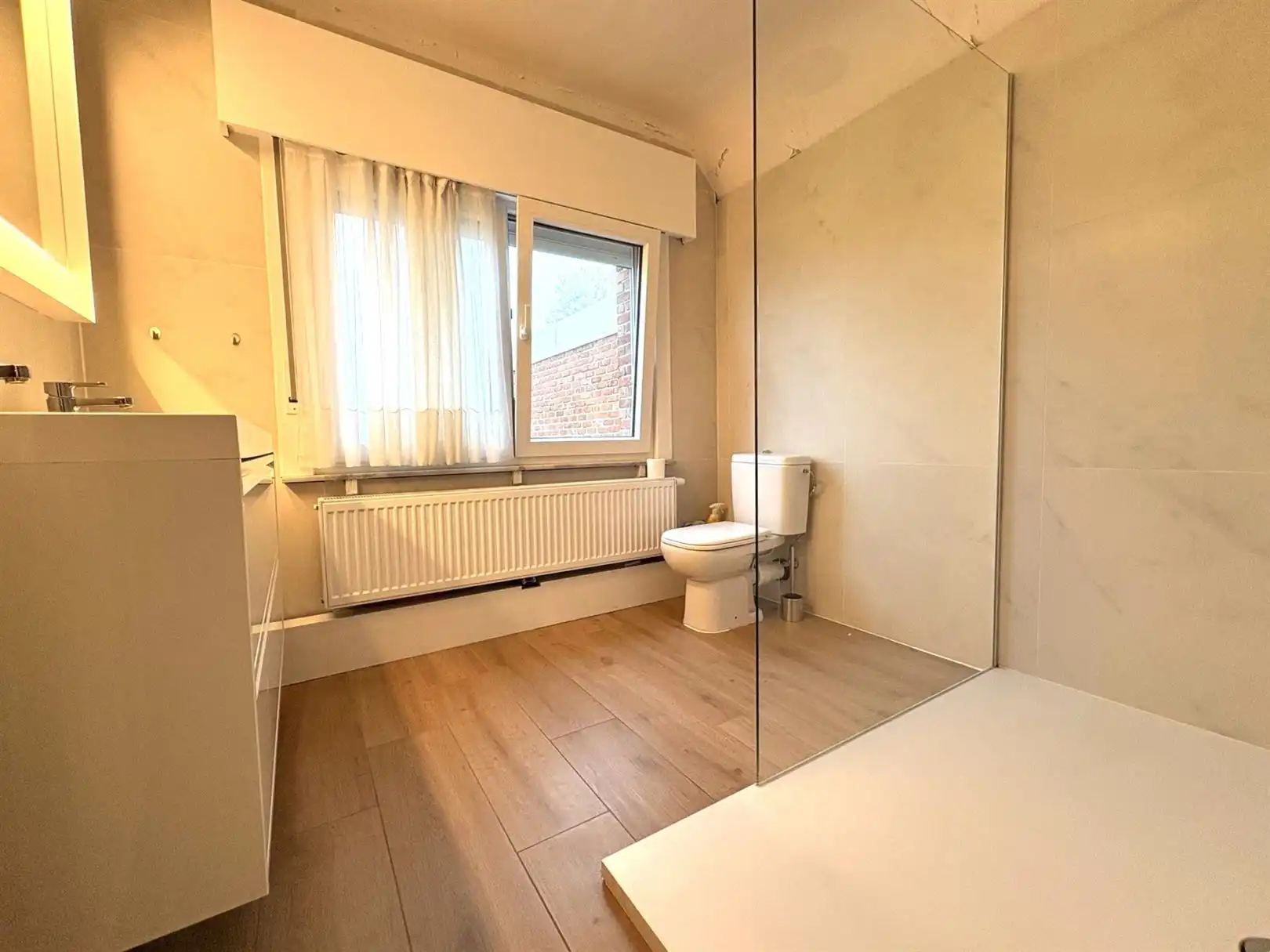 WONING MET MAGAZIJN VAN 216 M²  foto 14