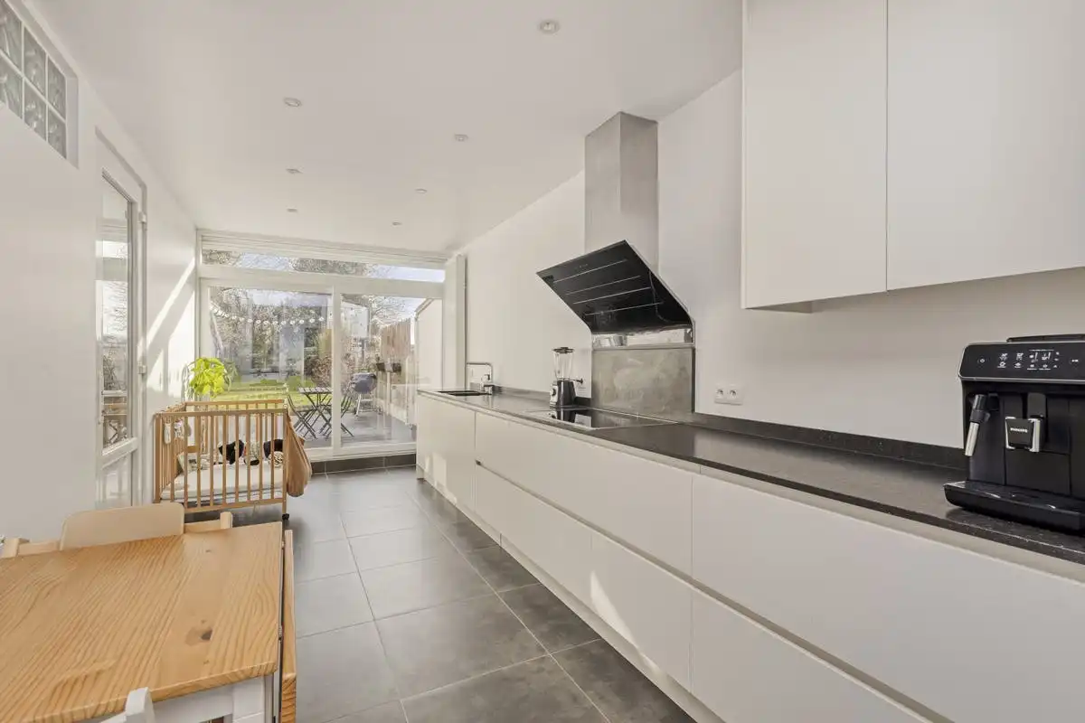 Karaktervolle 2-gevelwoning te koop in Grimbergen foto 8