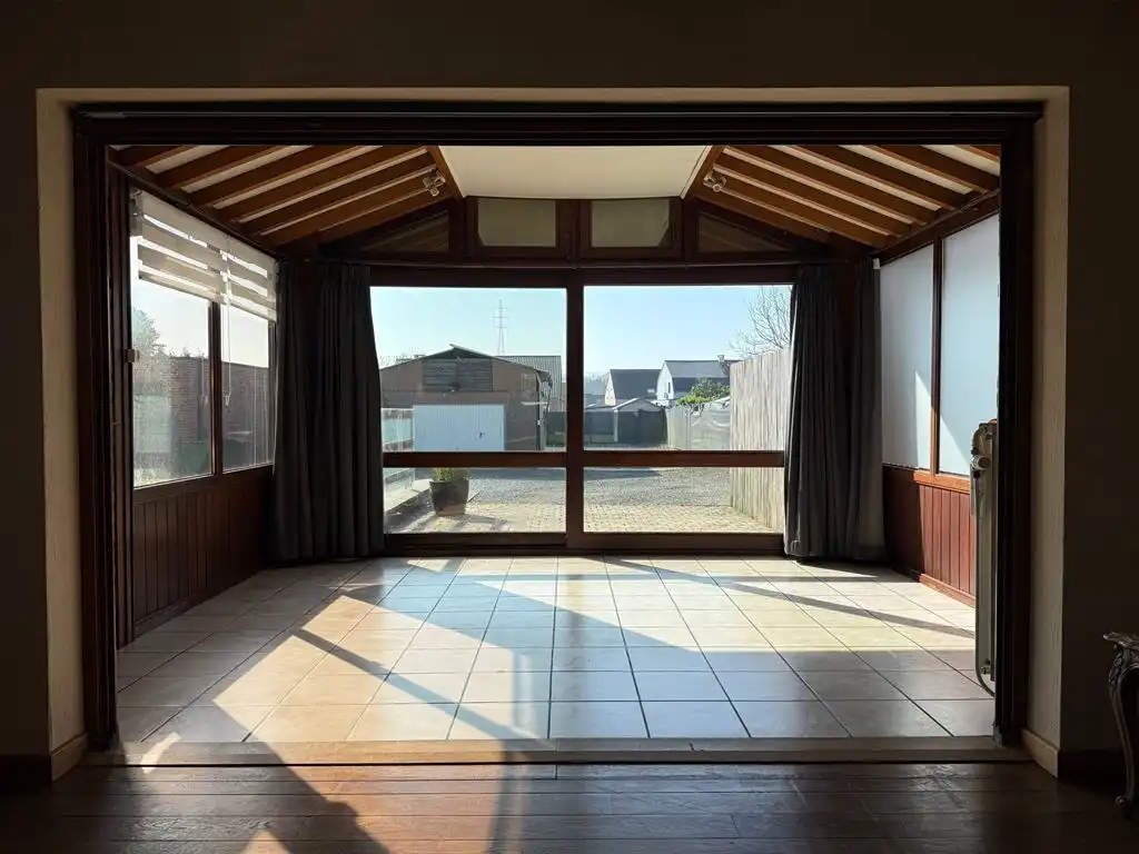 Gelijkvloerse vrijstaande woning foto 6