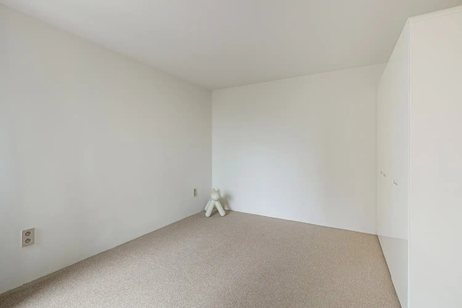 Moderne villa met 4 slaapkamers en 2 badkamers gelegen te Lanaken-Neerharen foto 27