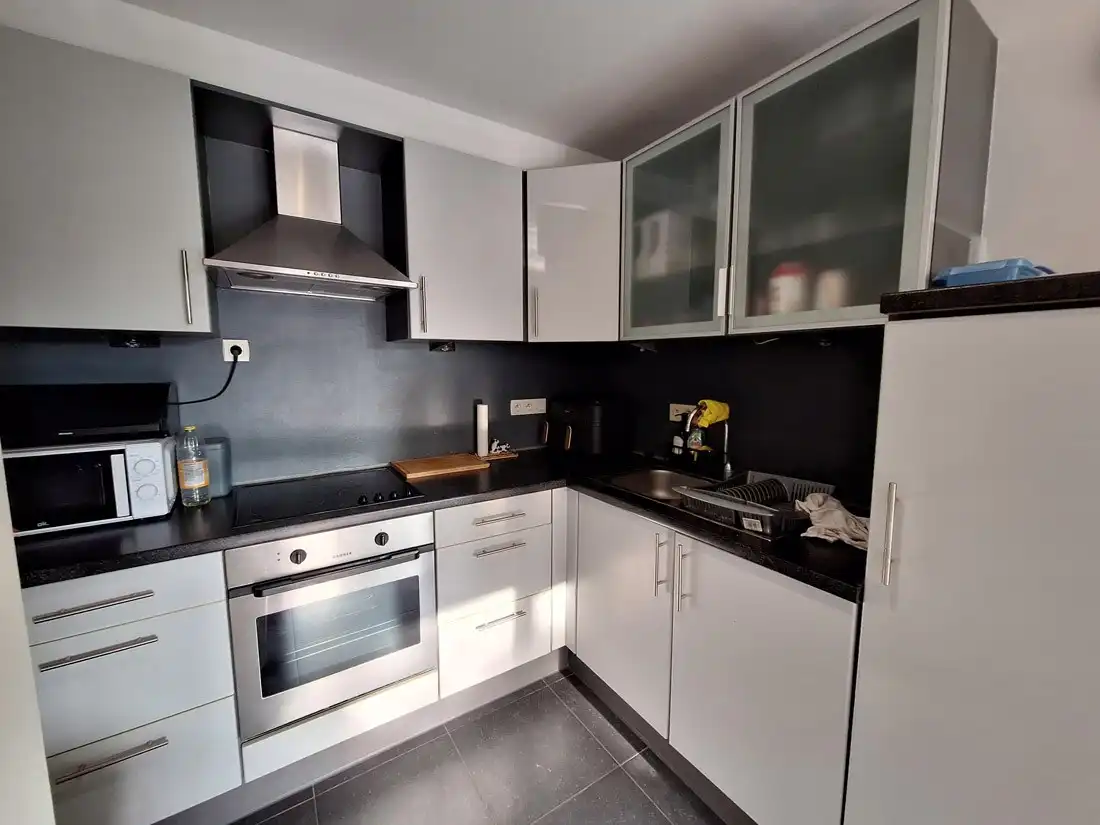 Gunstig gelegen duplex appartement te Genk foto 6