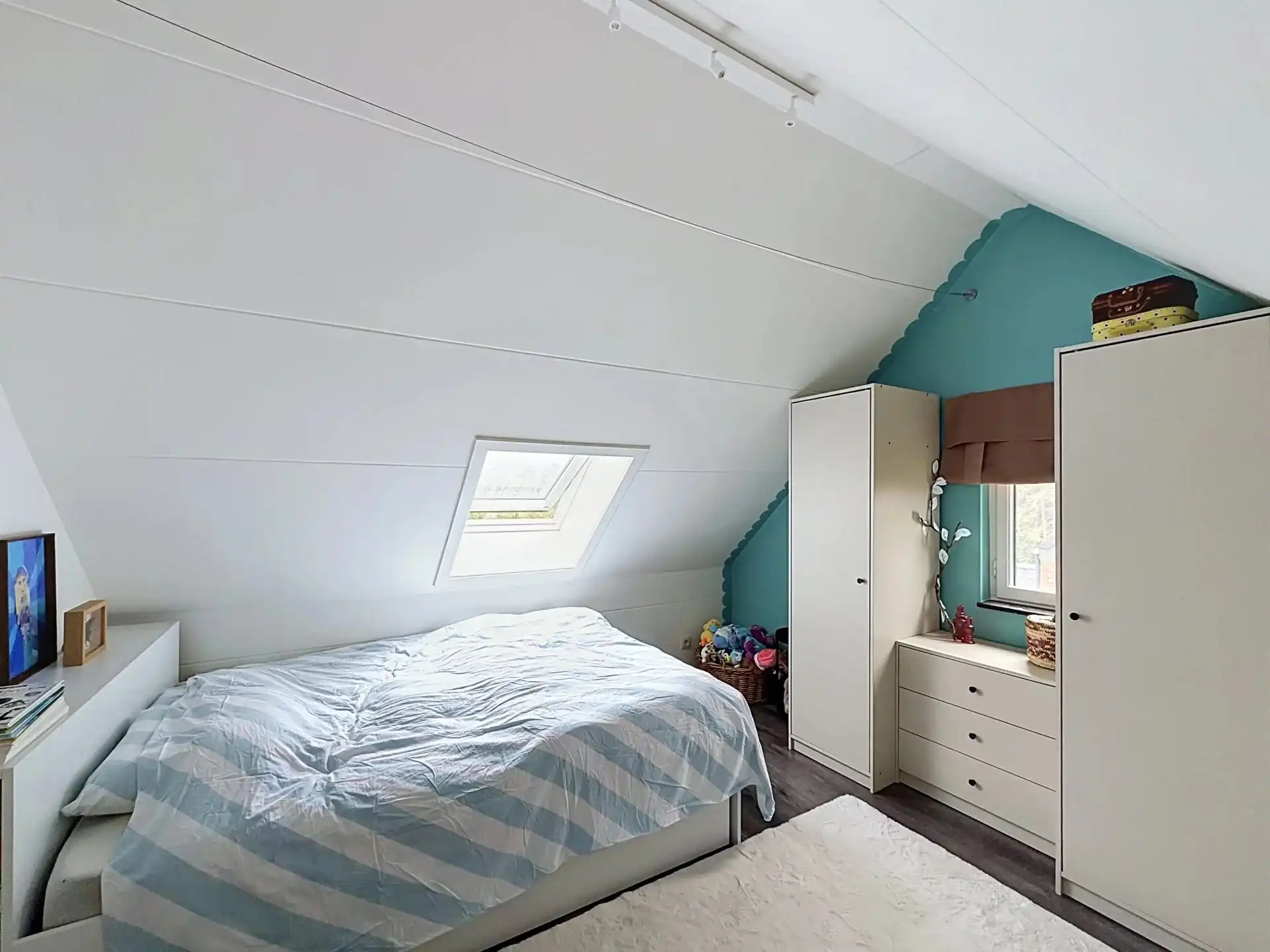 Instapklare gezellige woning op een mooi perceel met 3 slaapkamers en 2 badkamers foto 32