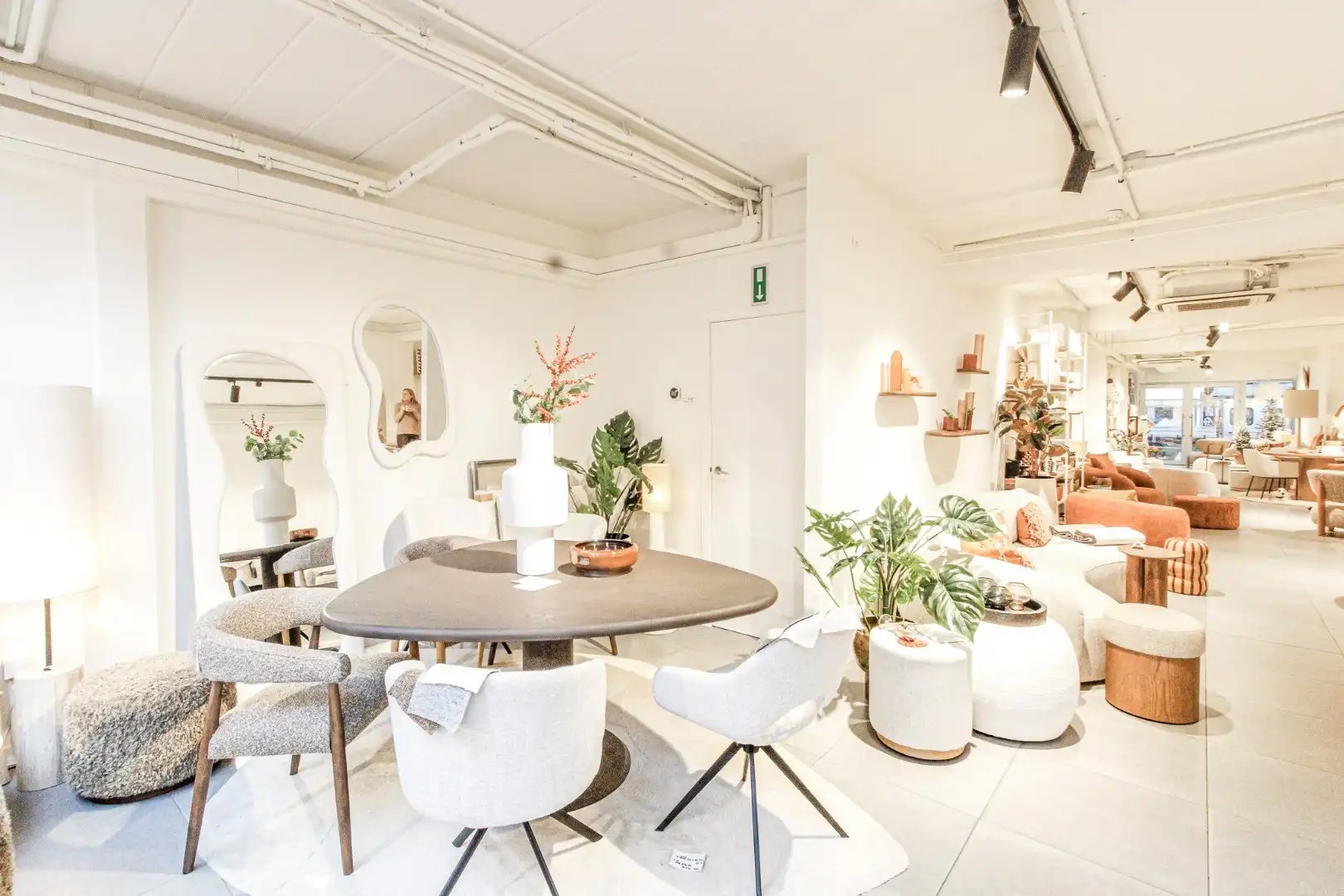 Verhuurd handelspand te koop Lippenslaan 253  foto 11