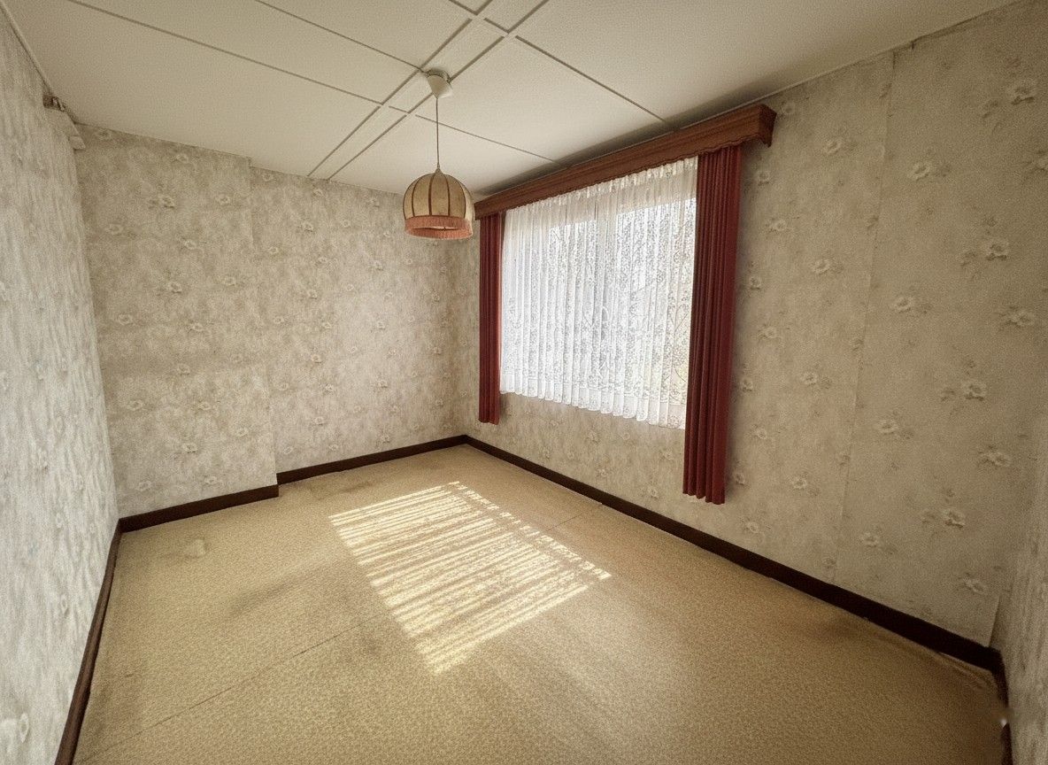 CHARMANTE, TE RENOVEREN WONING (H.O.B.) foto 5