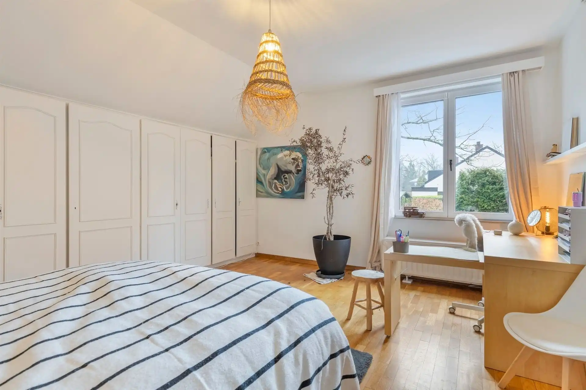 Volledig gerenoveerde hedendaagse villa ±487 m² in de Marnix wijk foto 27