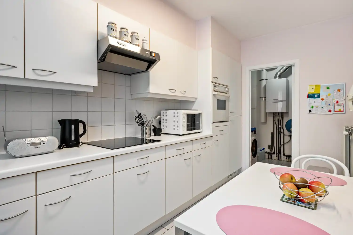 Verzorgd appartement met terras, garage in Borsbeek foto 7