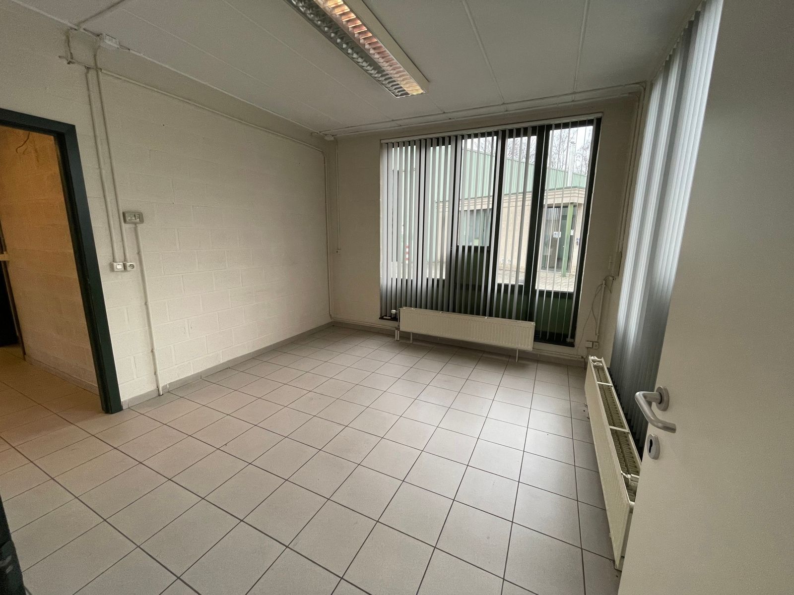 Bedrijfsvastgoed te huur foto 3