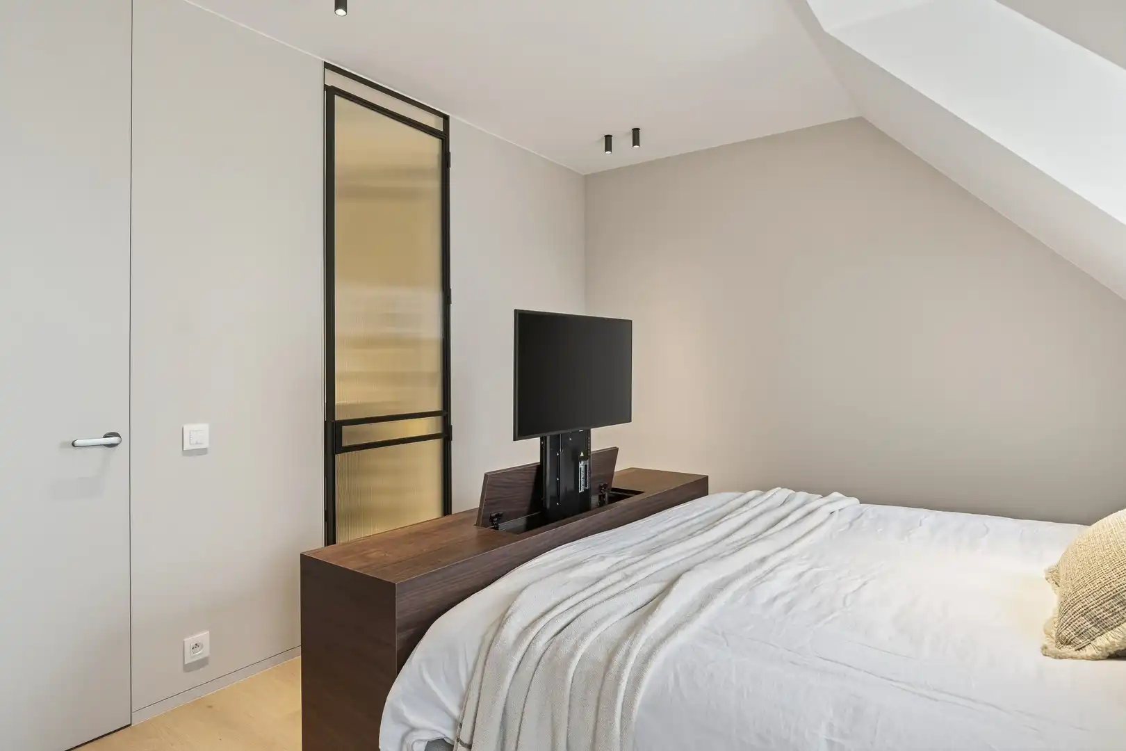 Milenka - Duplex-penthouse 8e + 9e verdieping – Iconisch wonen boven Het Zoute foto 26