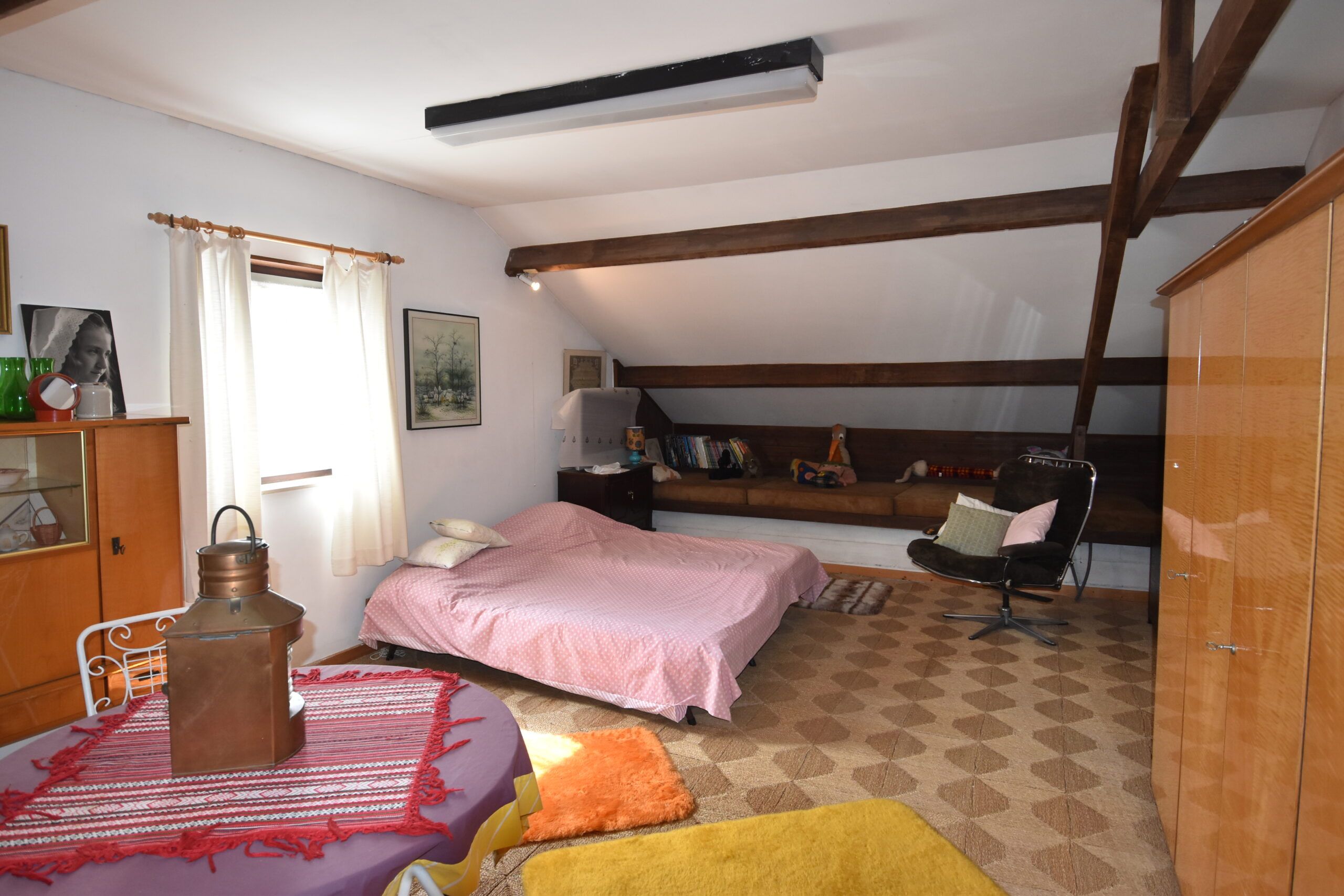 Prachtige tijdloze villa (3 slpks) met mooie tuin in Belsele. foto 3