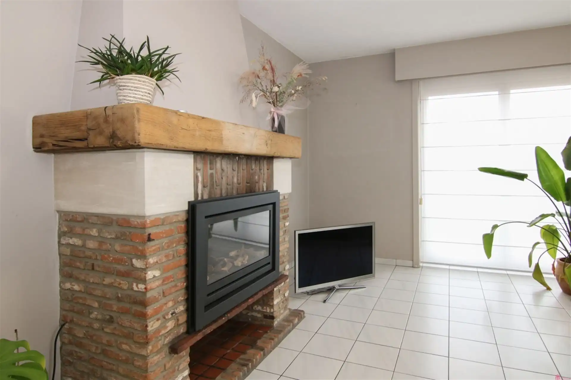 Ruim appartement met zuidgericht terras foto 4