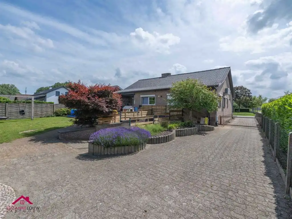 Charmante, rustige gelegen vrijstaande woning foto 3