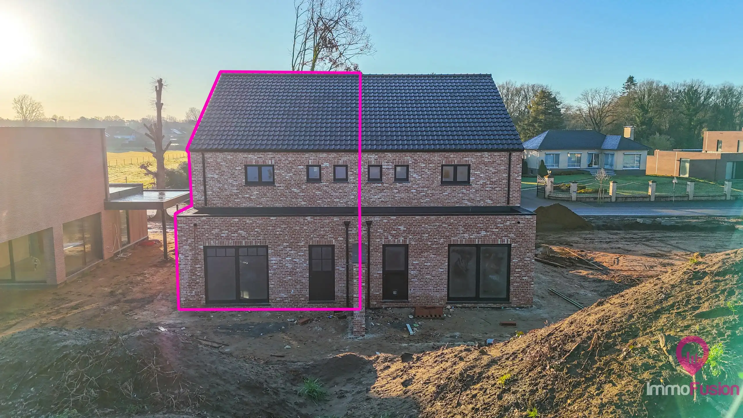 Prachtig gelegen casco woning met 4 slaapkamers! foto 6