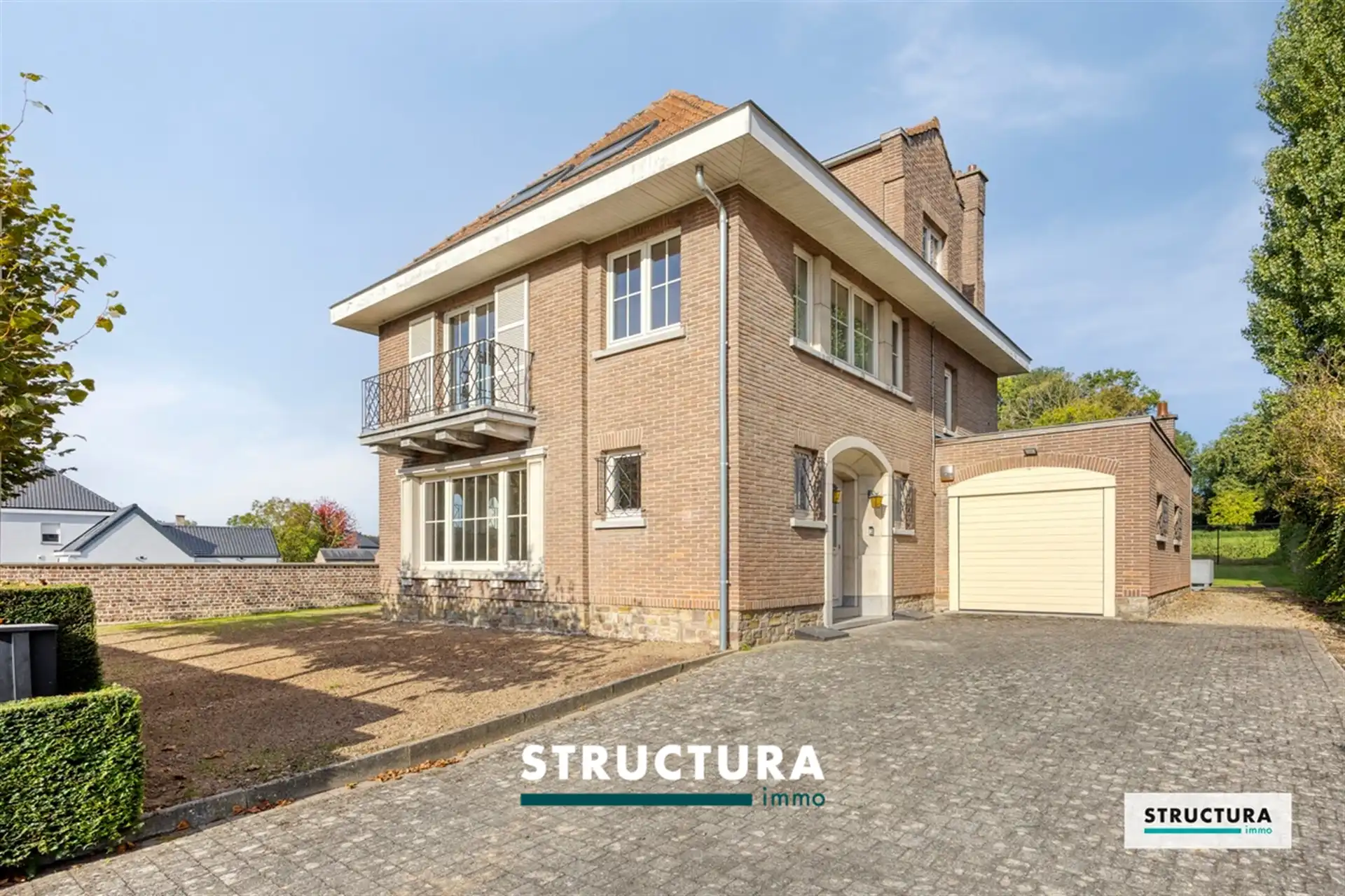 Villa met luxe-afwerking in het idyllische Kobbegem! foto 4