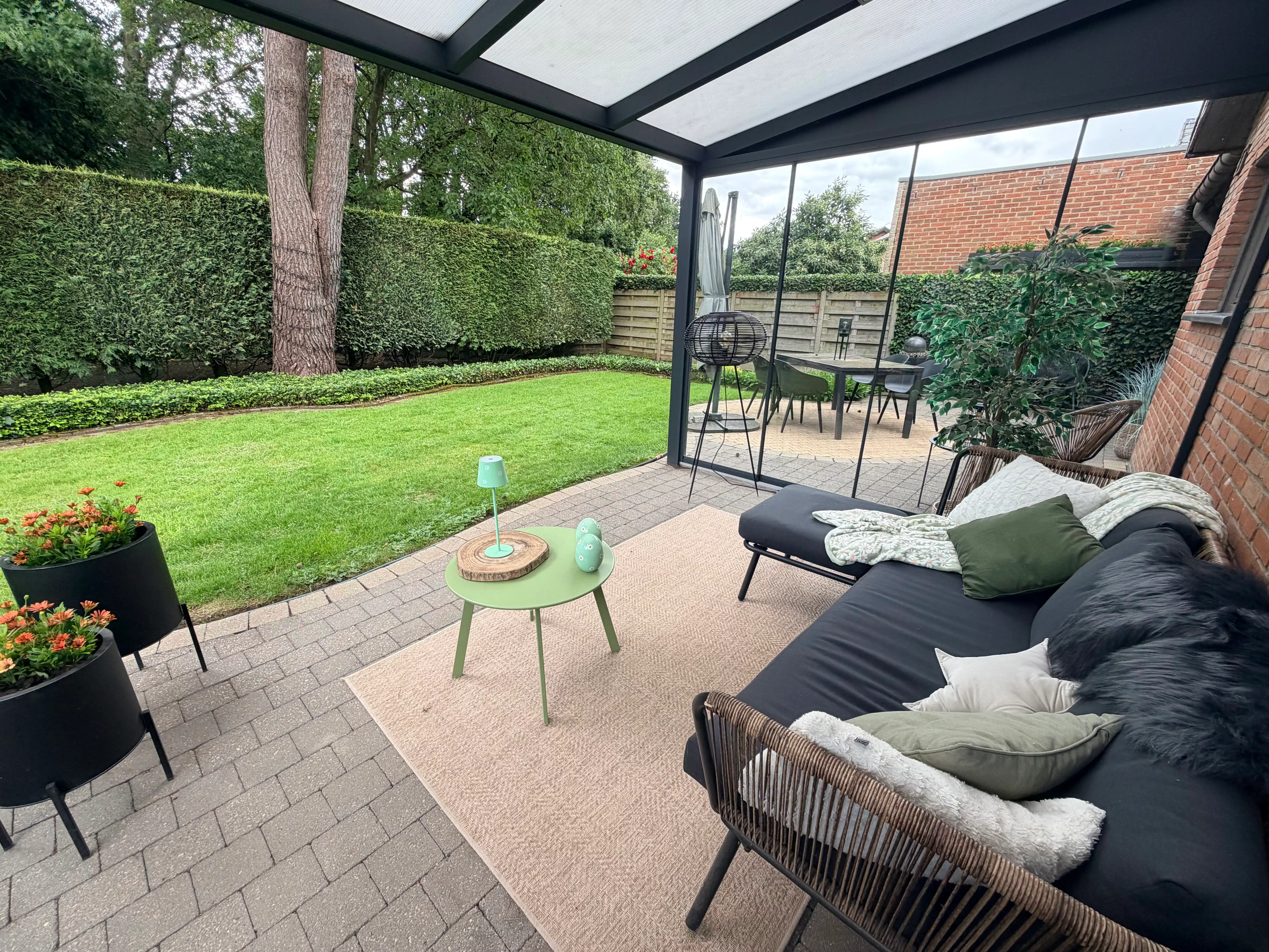Genk, Westerwennel 25: Gelijkvloerse woning met 3 slaapkamers in een rustige woonwijk met een prachtig onderhouden tuin. foto 8