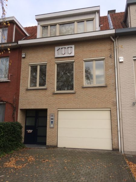 Ruime eigendom met veel ruimte , veel mogelijkheden, instap-klaar! foto 21