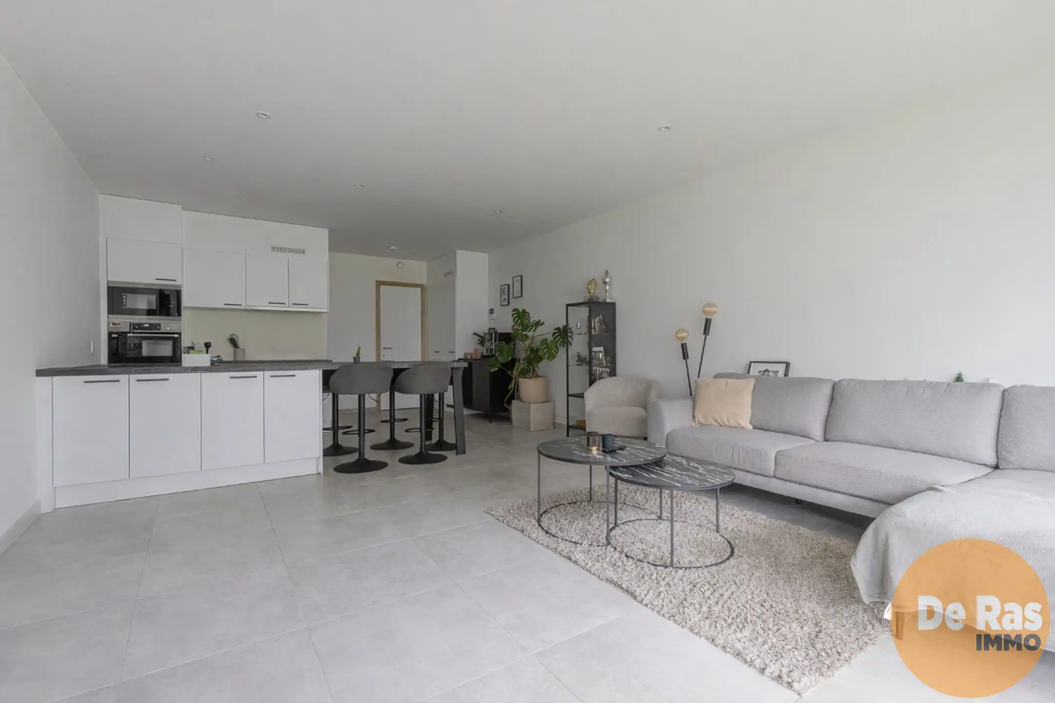 WETTEREN - Gelijkvloersappartement met 1 slpk en garage foto {{pictureIndex}}