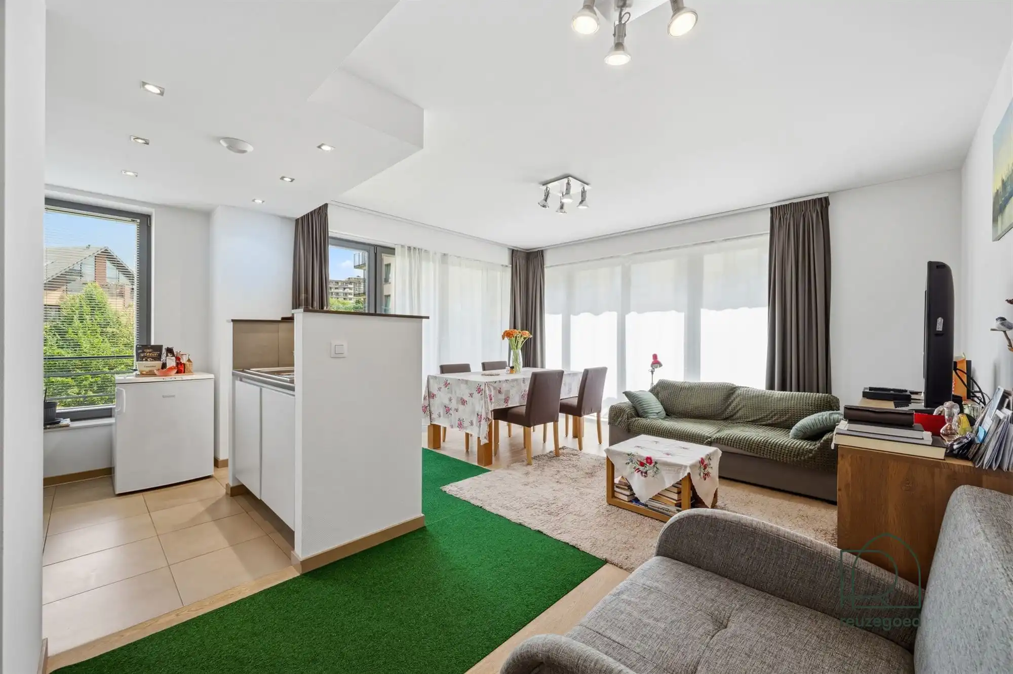 Instapklare investering met 2 slaapkamers op toplocatie in Evere foto 3