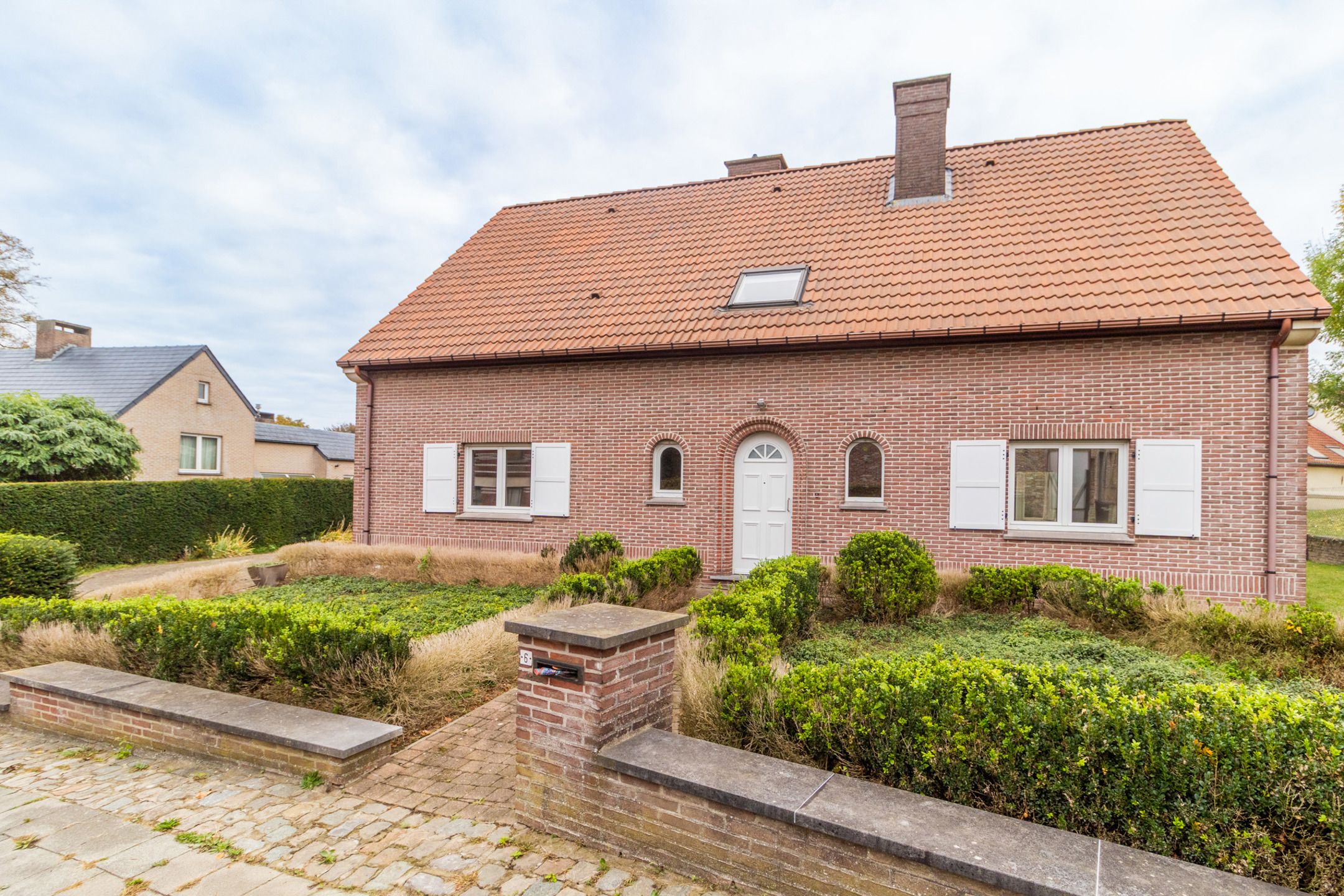 ()=>{if(producerUpdateValueVersion(node),producerAccessed(node),node.value===ERRORED)throw node.error;return node.value} Kostersberg 6 - 3078 Kortenberg Everberg