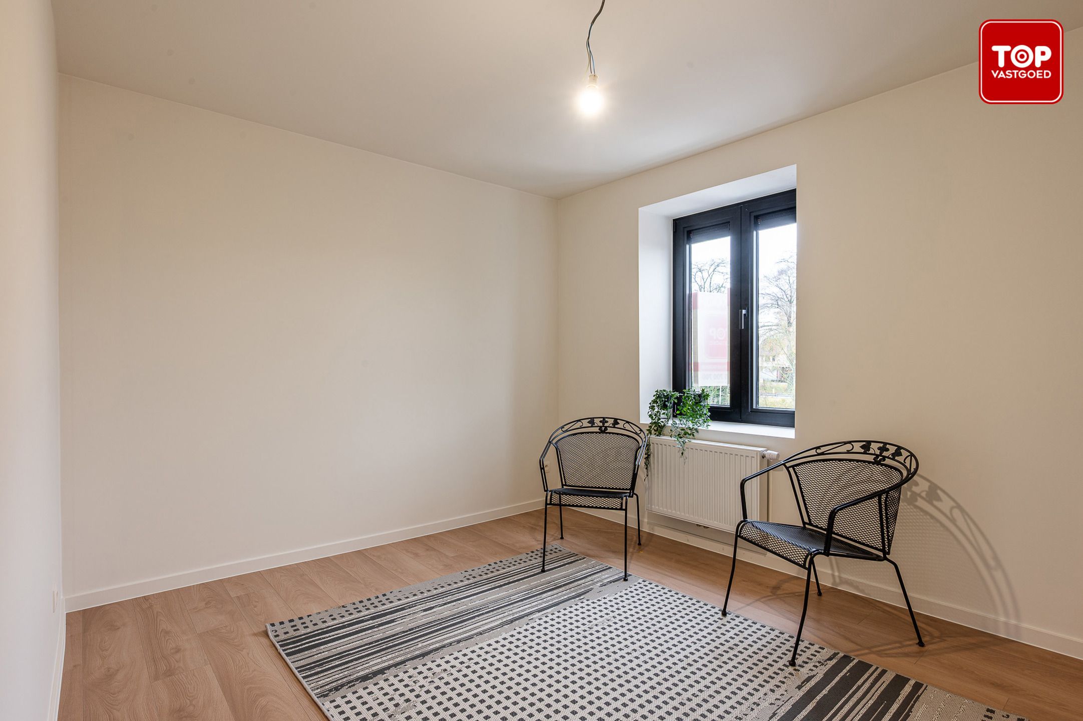 Top gerenoveerde gezinswoning in Mariakerke foto 16