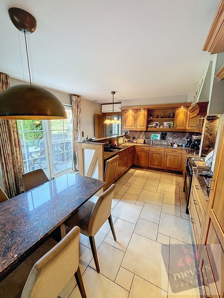Eigentijdse villa met klasse en comfort in Hasselt – Crutzenstraat 64 foto 17