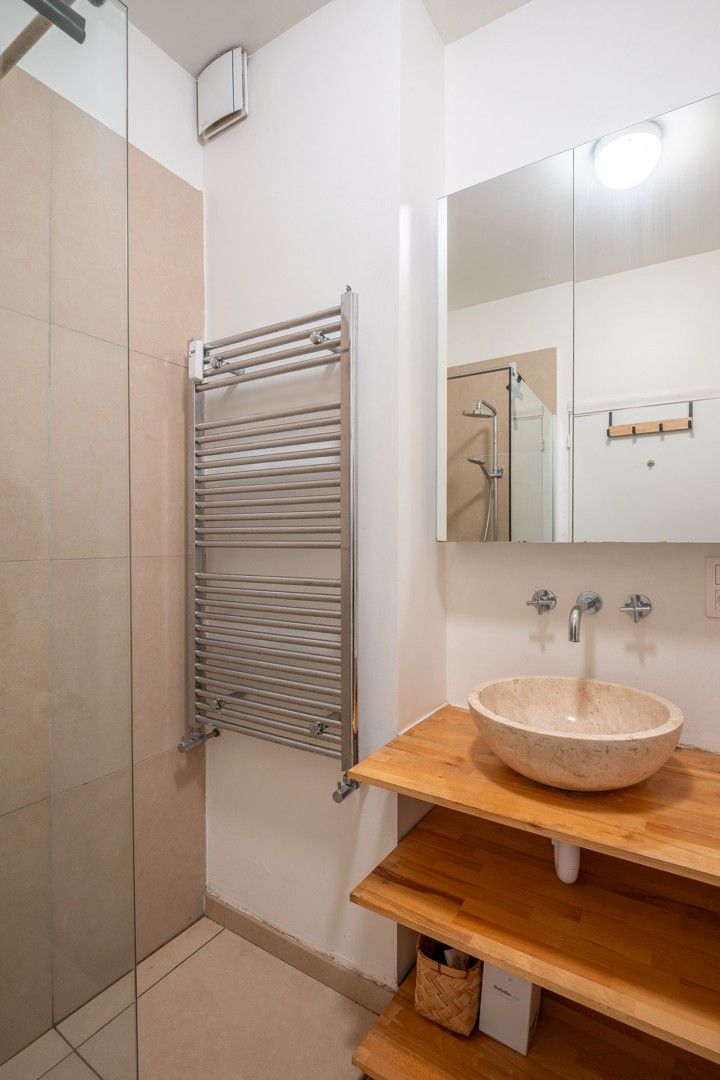 Stijlvol appartement met open uitzicht in de Harmoniewijk foto 20