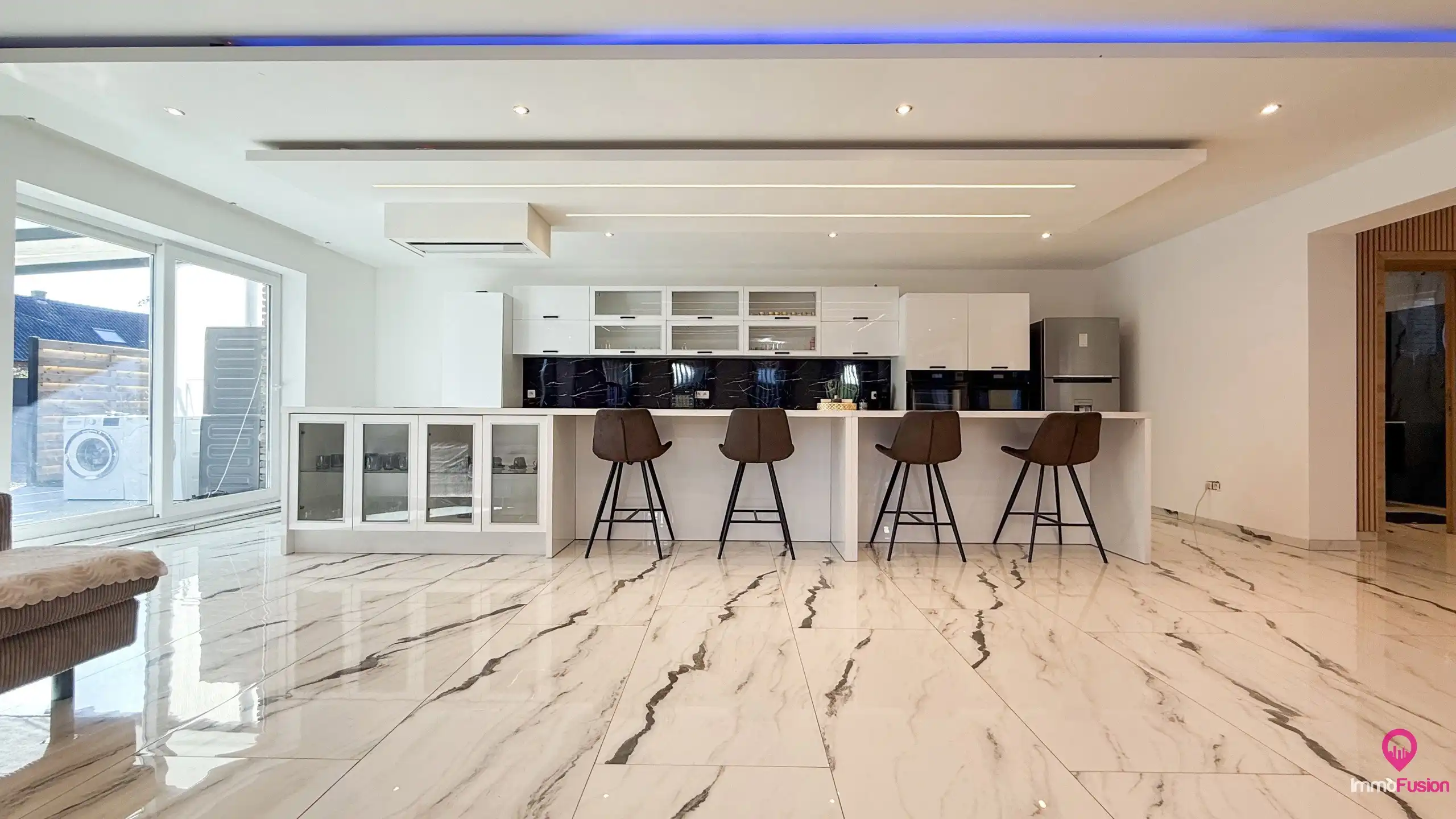 Instapklare woning met 5 slpks op riant perceel te Paal! foto 6