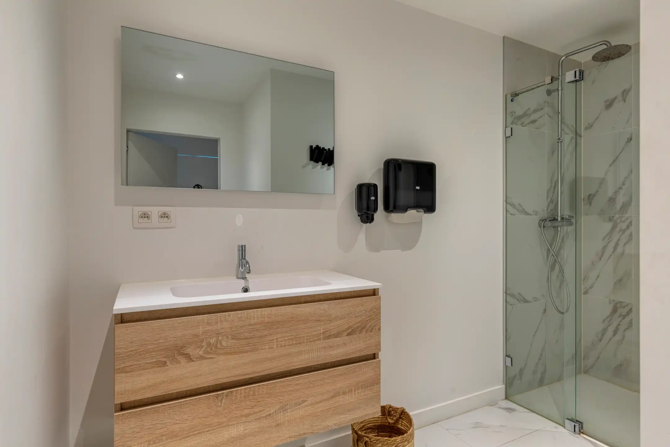 Multifunctionele praktijk met woonst te Mechelen - Zuid foto 15