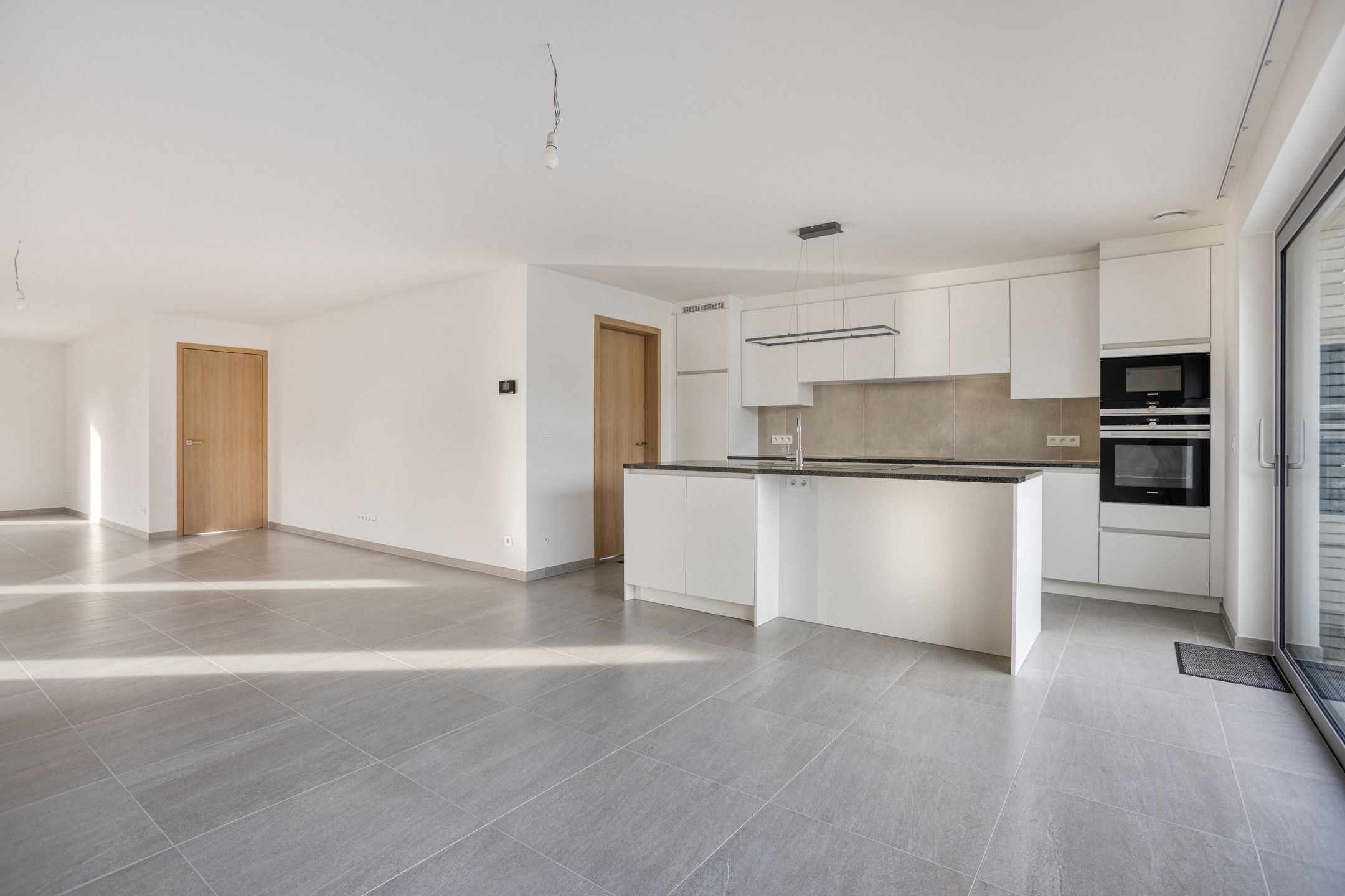 BEN woning met 4 slaapkamers, 2 badkamers, tuin & kelder foto 5