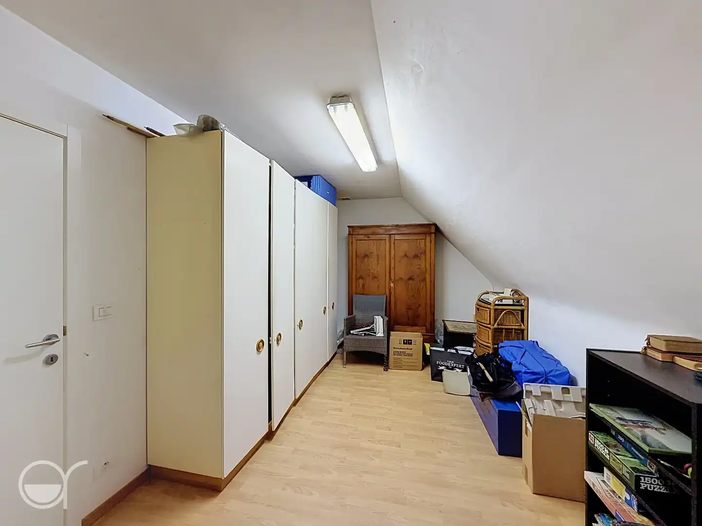 Ruime alleenstaande woning met 4 slaapkamers, 2 badkamers, dressing en mooie tuin in Merelbeke foto 25