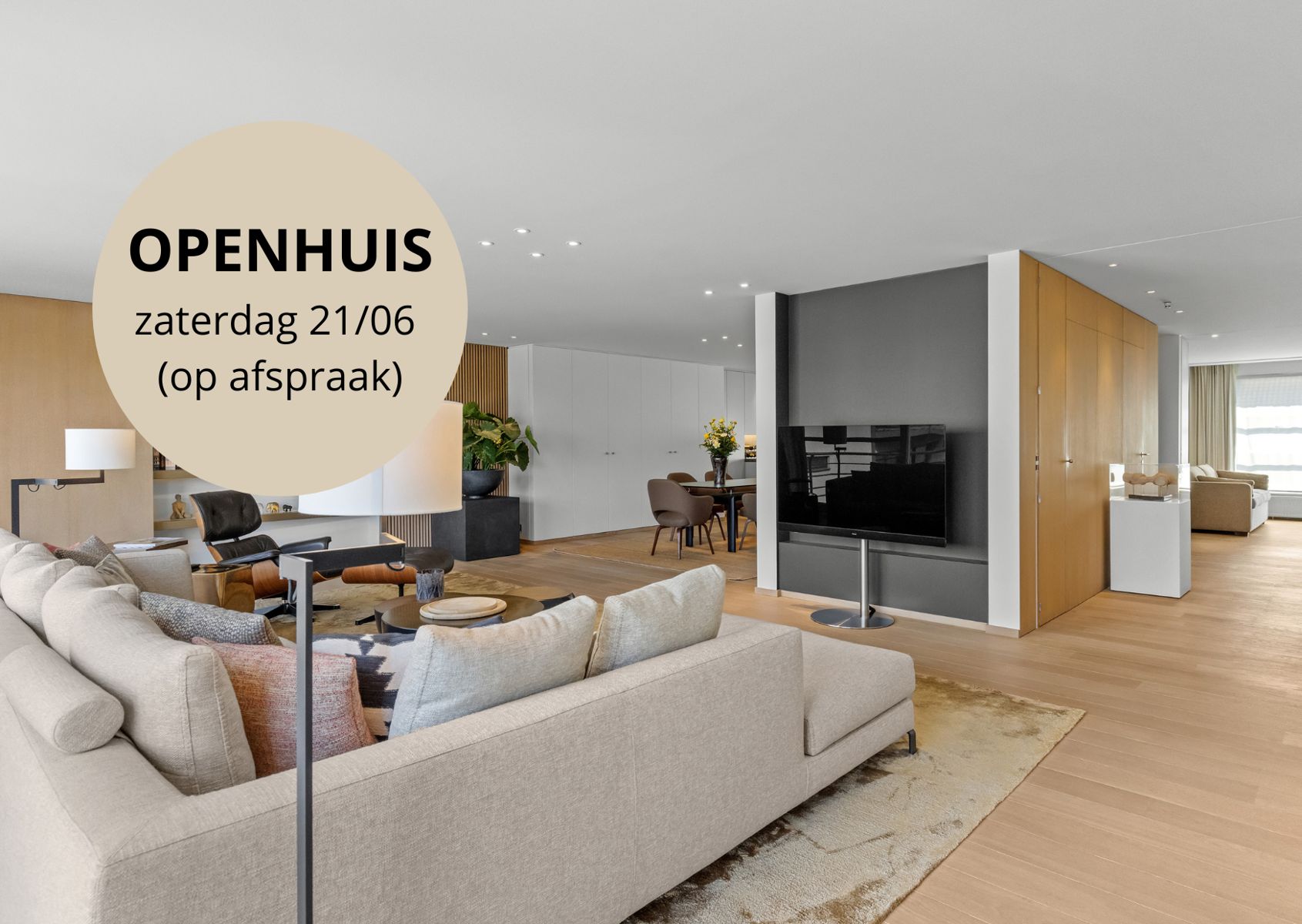 Exclusief en riant wonen met zicht op de oude Leiearm foto {{pictureIndex}}