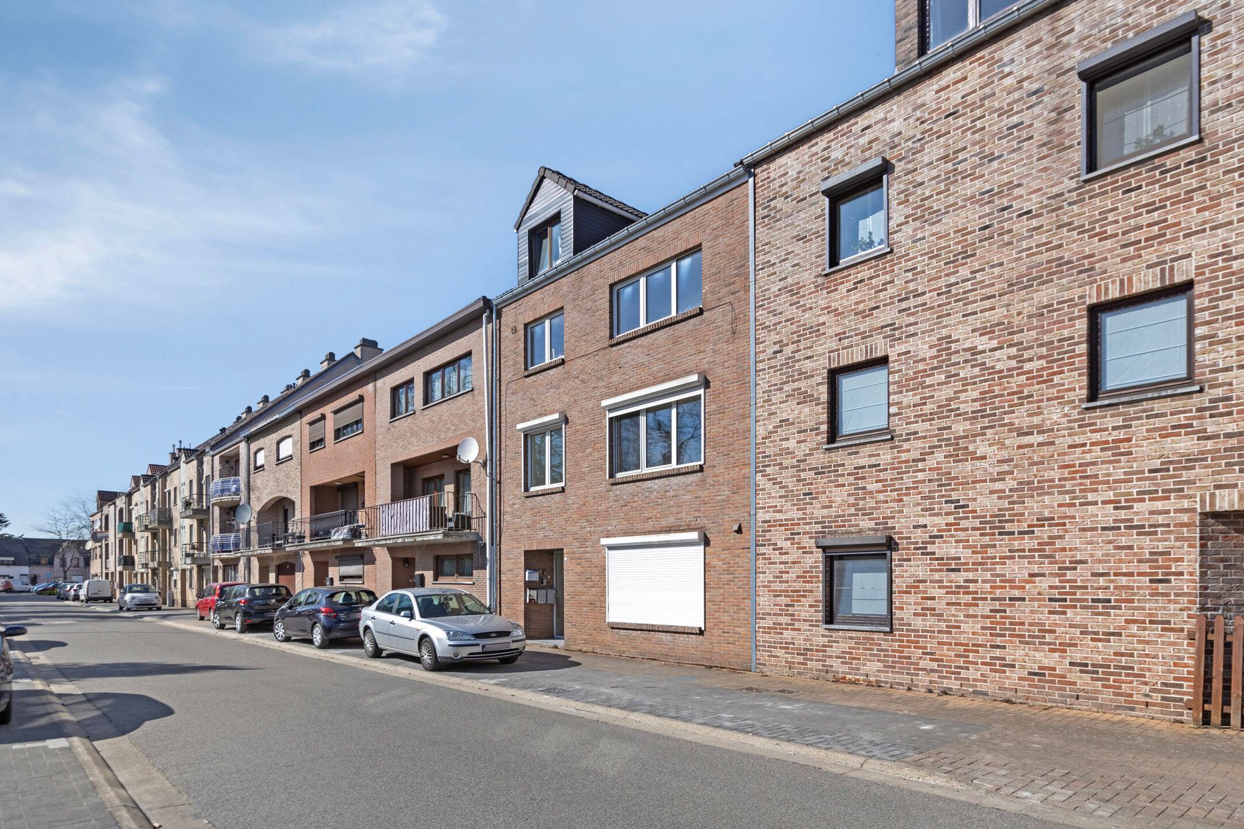 🌟 Stijlvol wonen in Genk? Dit is jouw kans! 🌟 foto 2