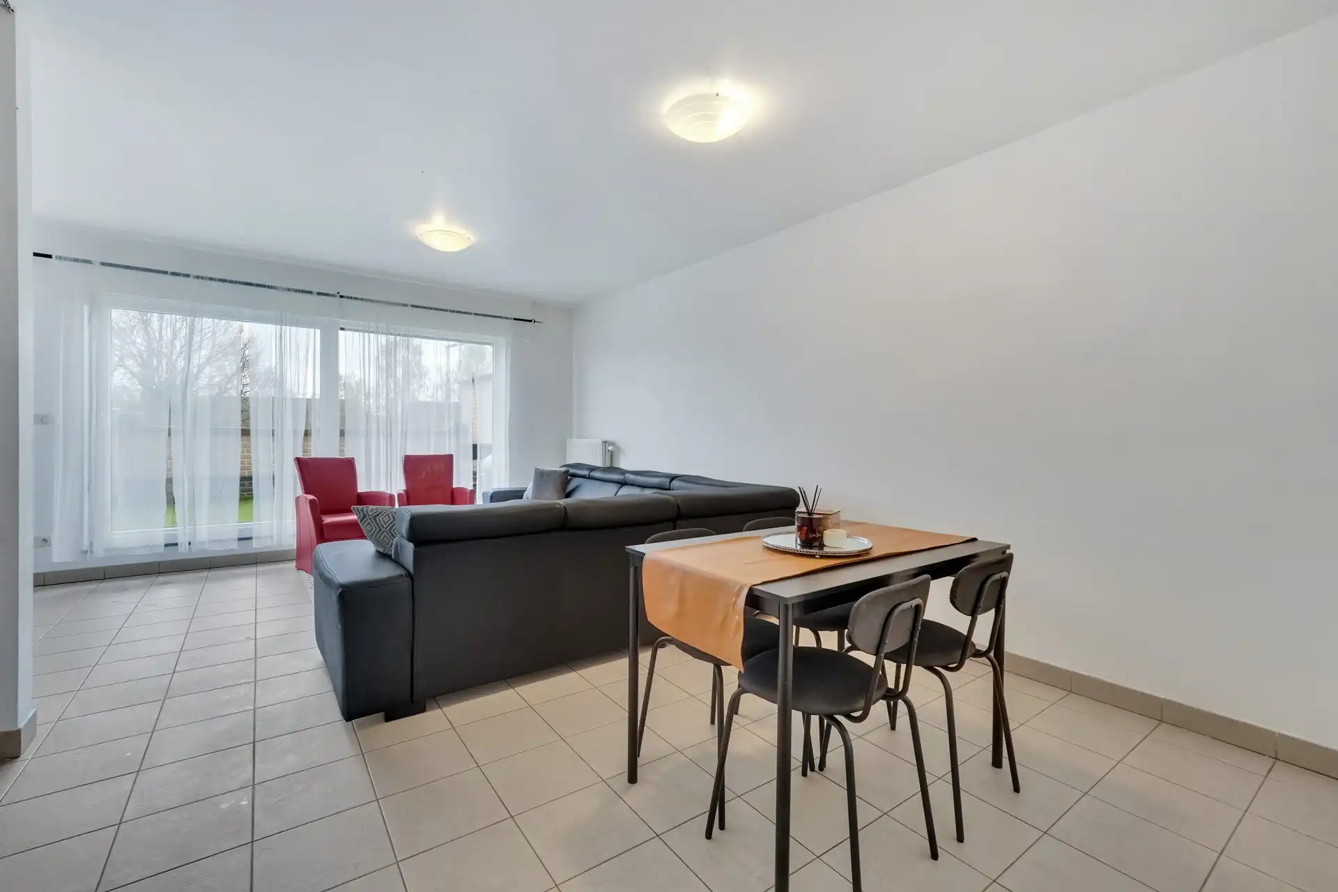 DUPLEXAPPARTEMENT MET 2 SLAAPKAMERS TE HELCHTEREN foto 7