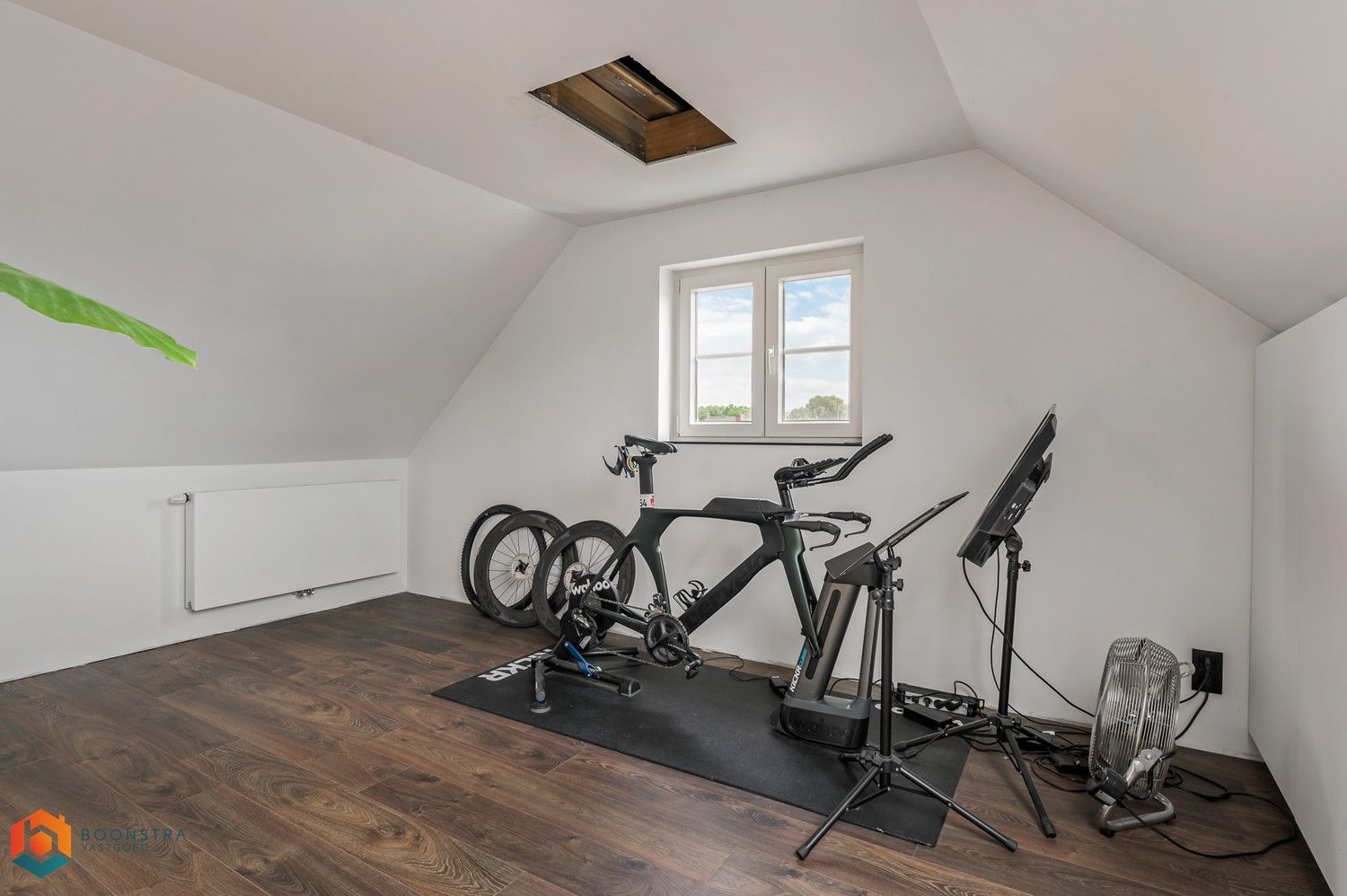 Stijlvolle en energiezuinige woning met 5 Slpkrs op een ruim perceel van 1370 m² foto 22