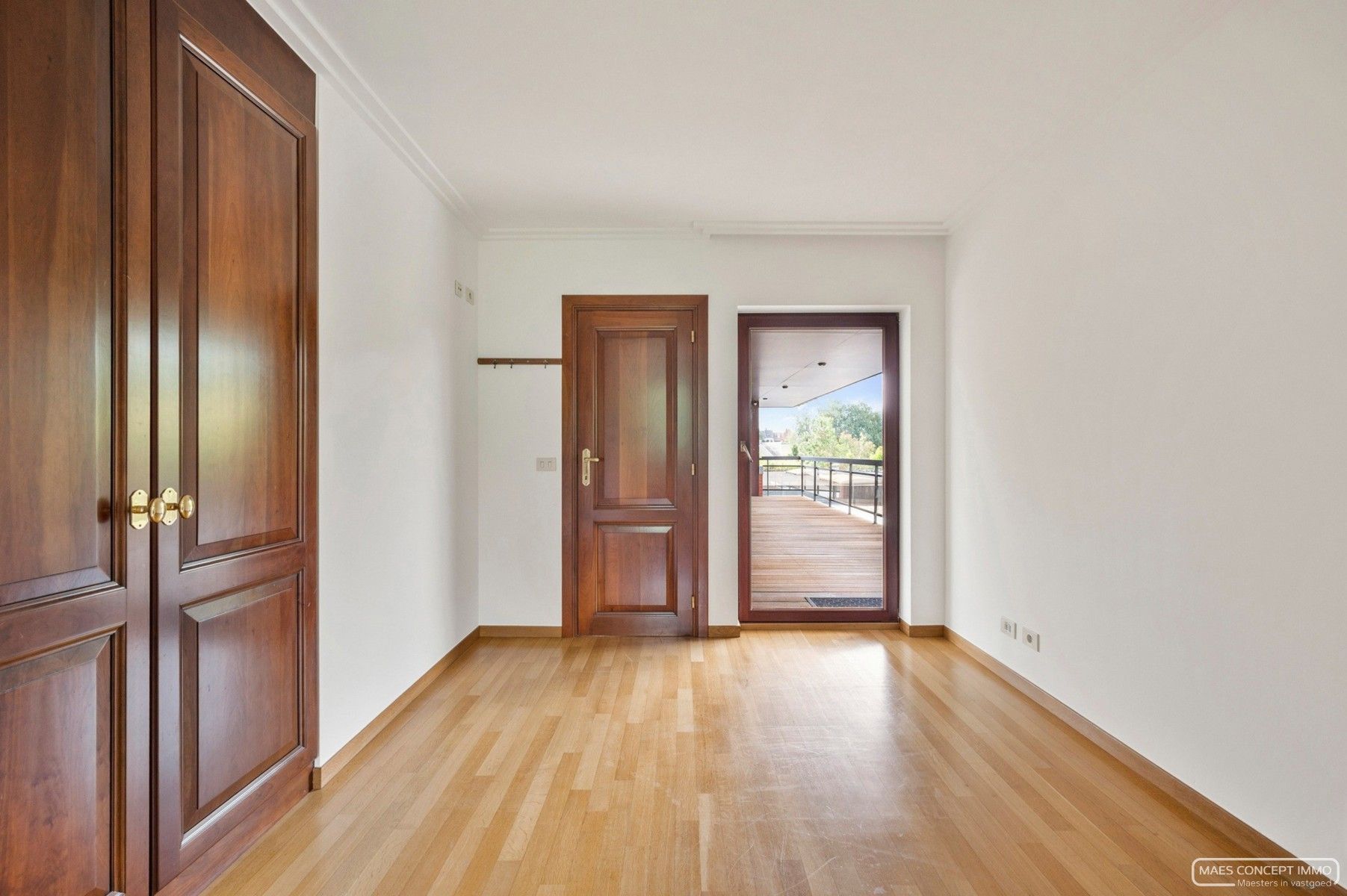 Duplexappartement met 2 slaapkamers en 2 ruime terrassen te huur in Anzegem foto 5