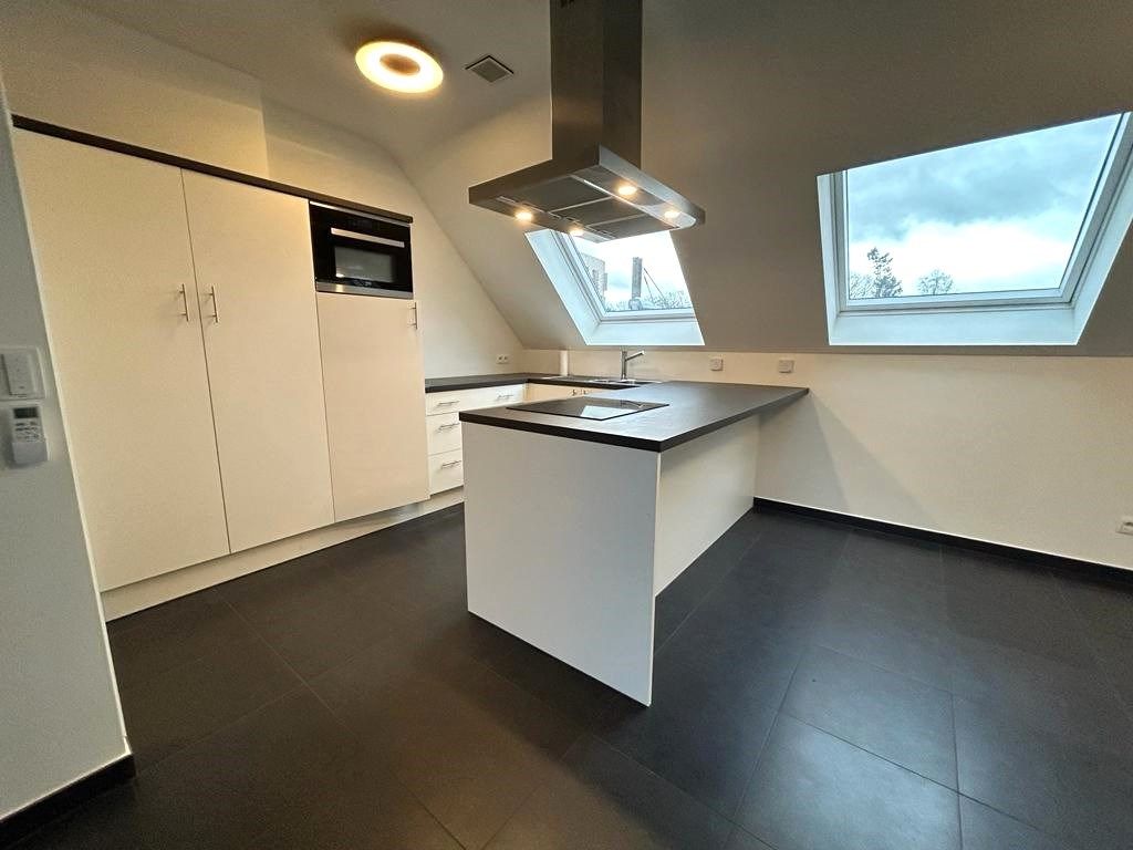 Gezellig en kwalitatief appartement van 80 m² gelegen te Mol centrum ! foto 4