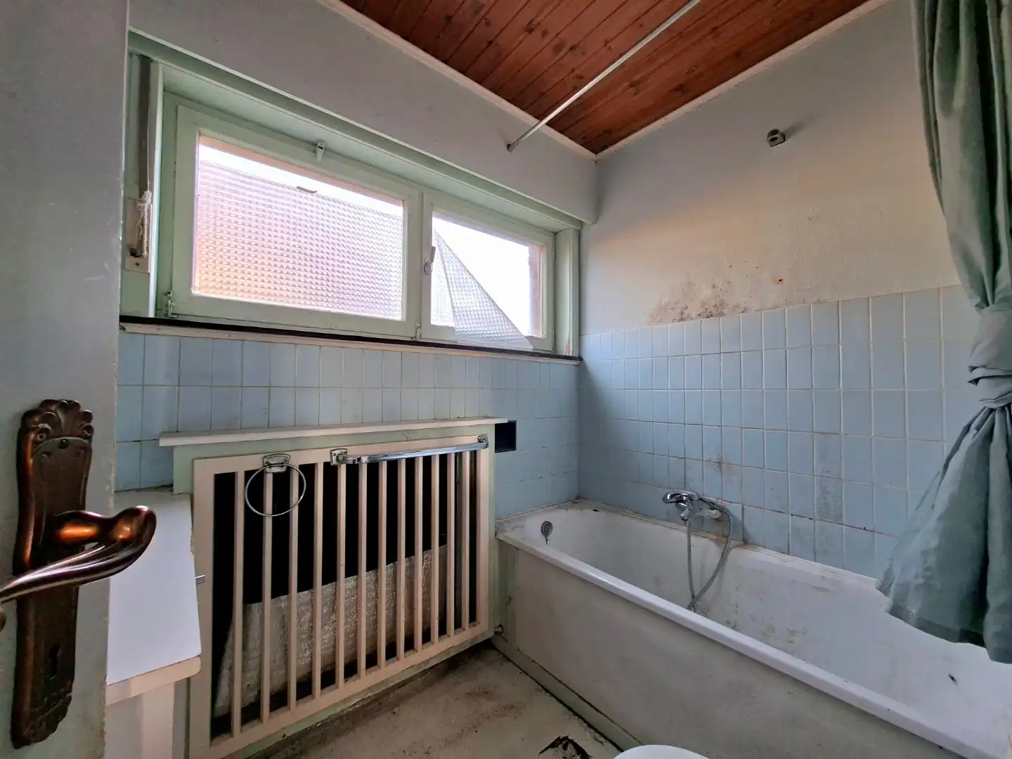 Halfopen woning foto 7