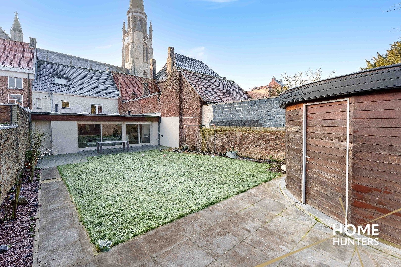 Instapklare woning in hartje Wervik met tal van mogelijkheden foto 2