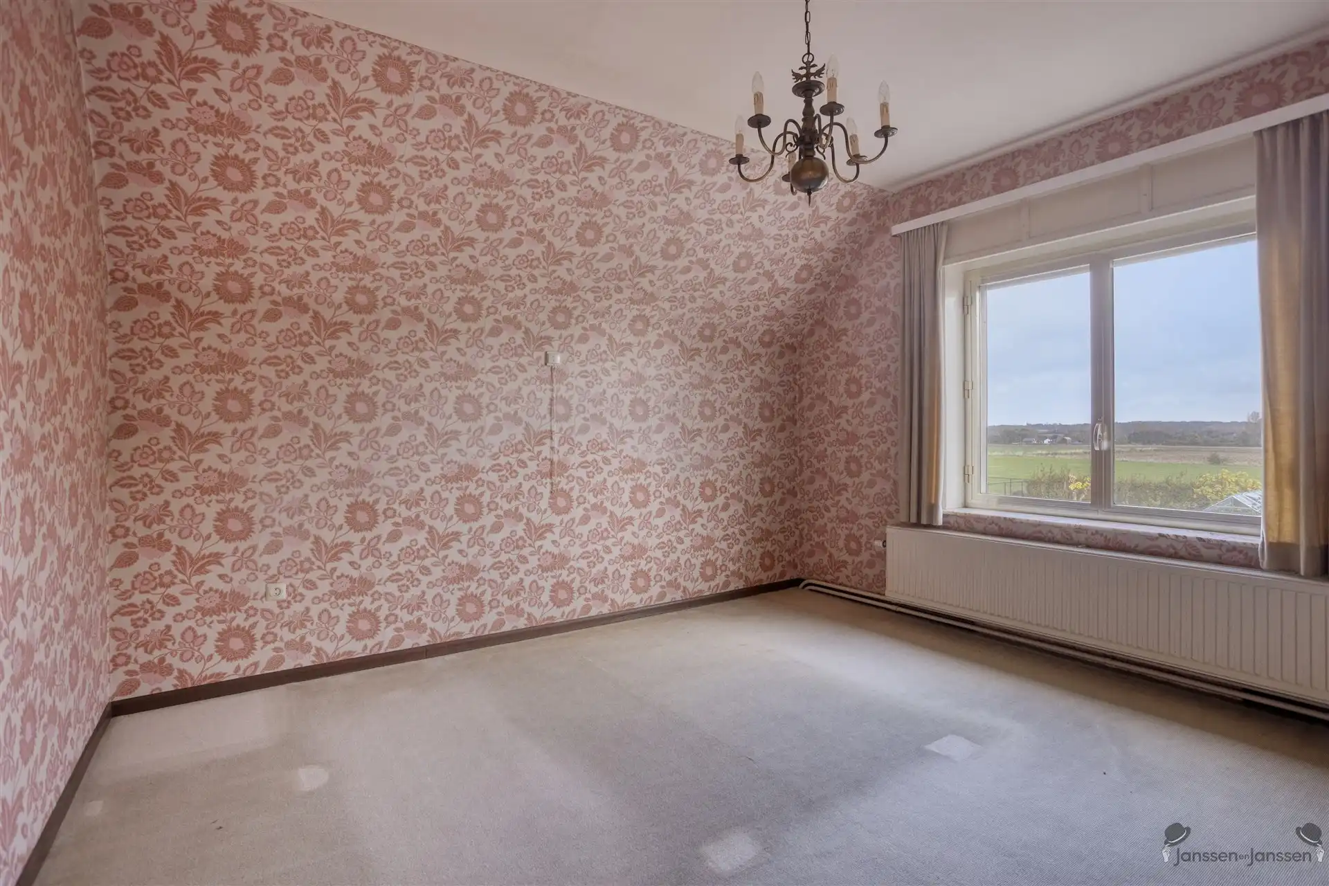 Rustig gelegen woning met prachtig uitzicht foto 13