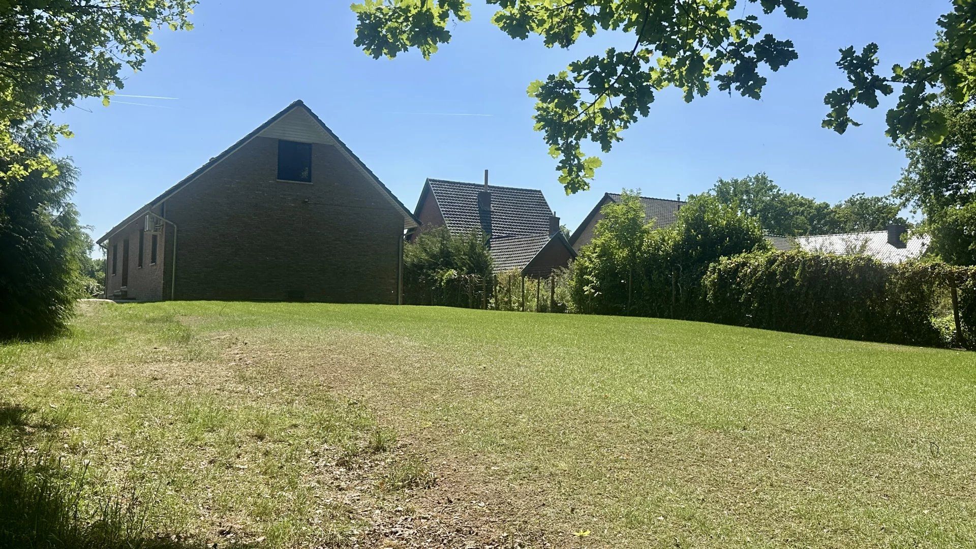 volledig gerenoveerde gezinswoning in Houthalen-Helchteren met 5 slaapkamers en toegang tot natuurgebied foto 27