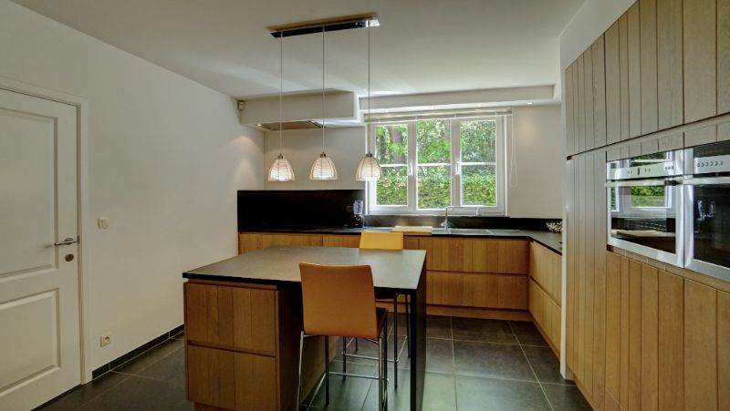 Instapklare villa van 265m² in pastorale stijl op 11 are 93 ca met mooie tuin foto 34