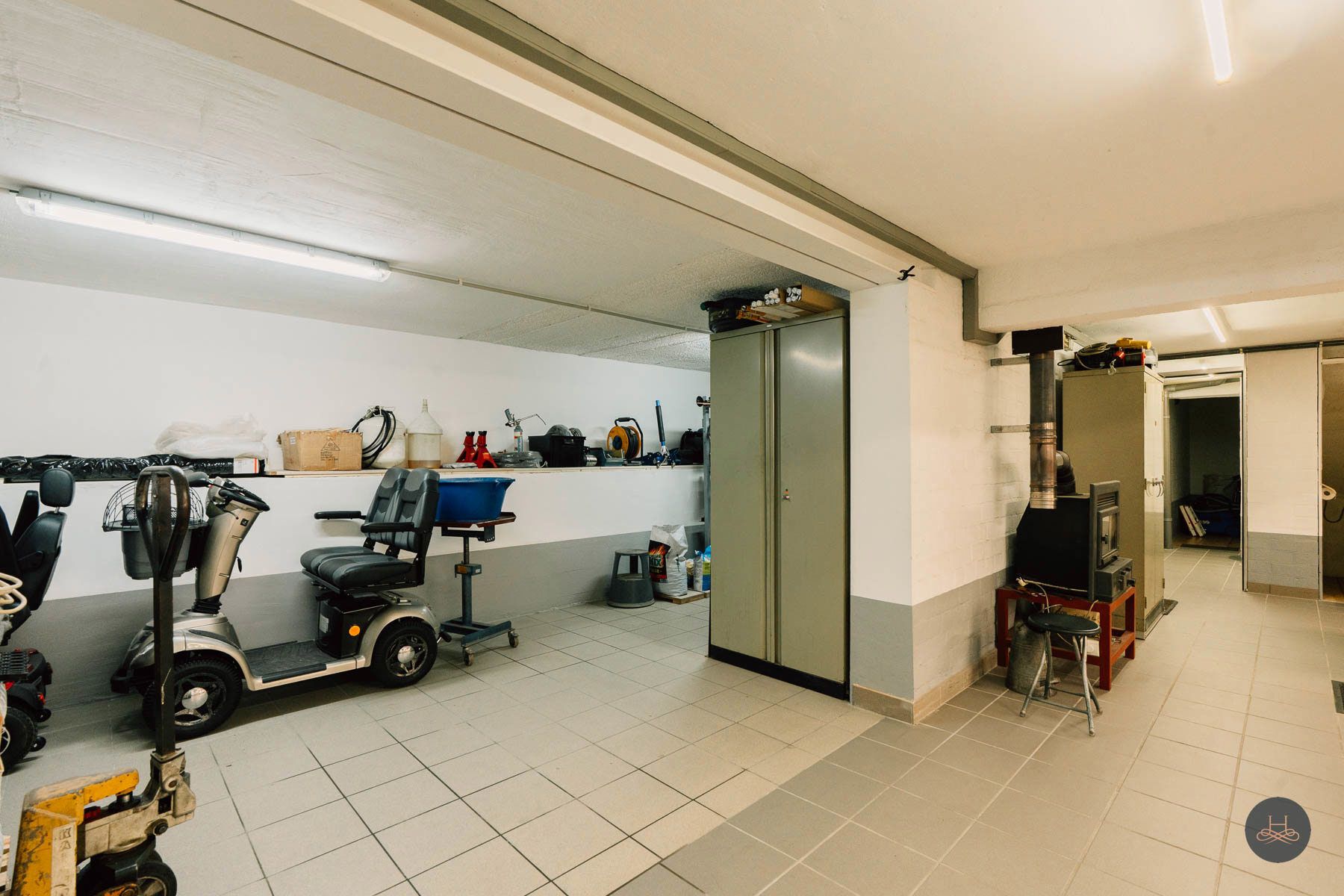 Ruime energiezuinige gezinswoning met veel parkeerplaatsen foto 16