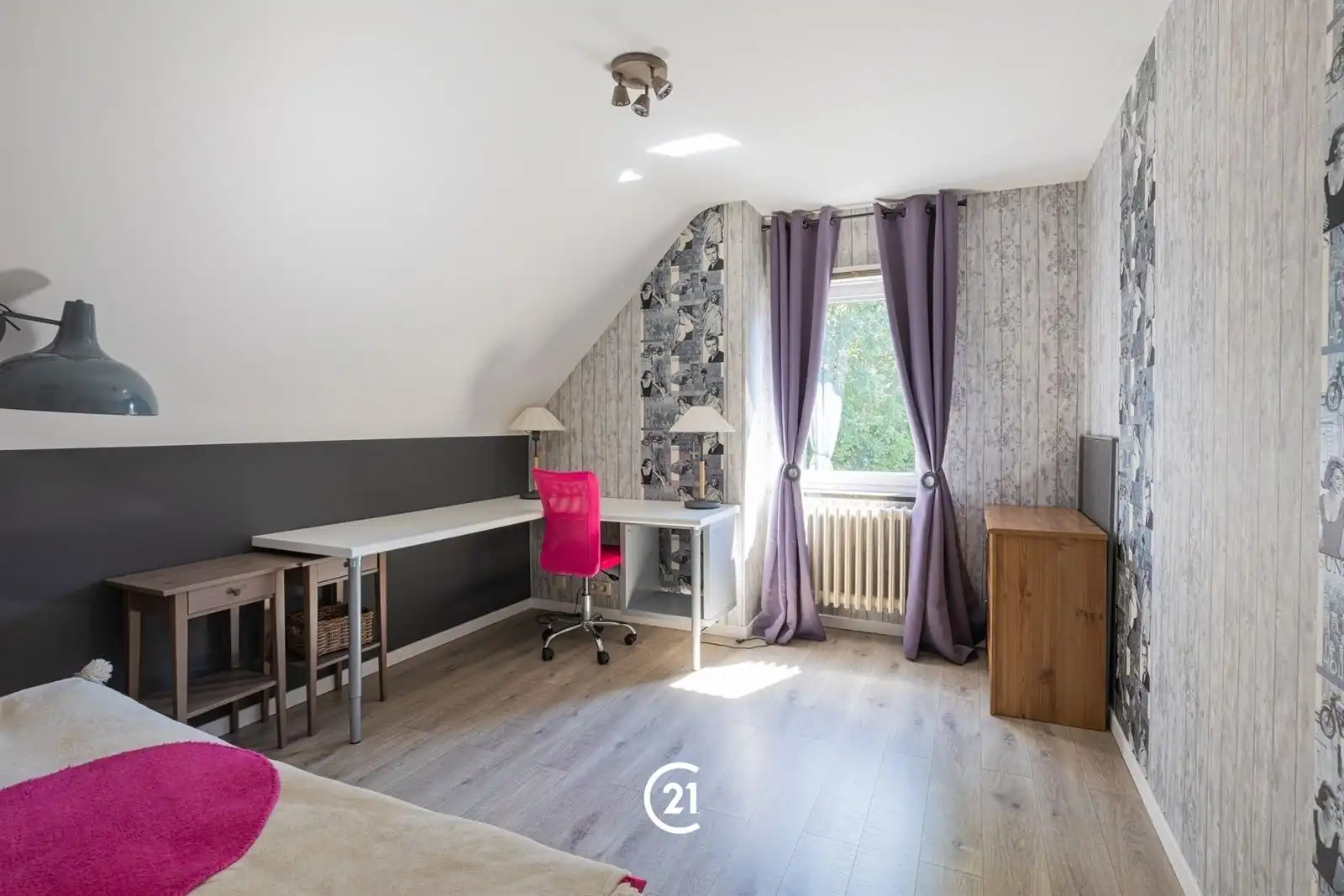 Gemeubelde en instapklare villa met tuin op toplocatie foto 18