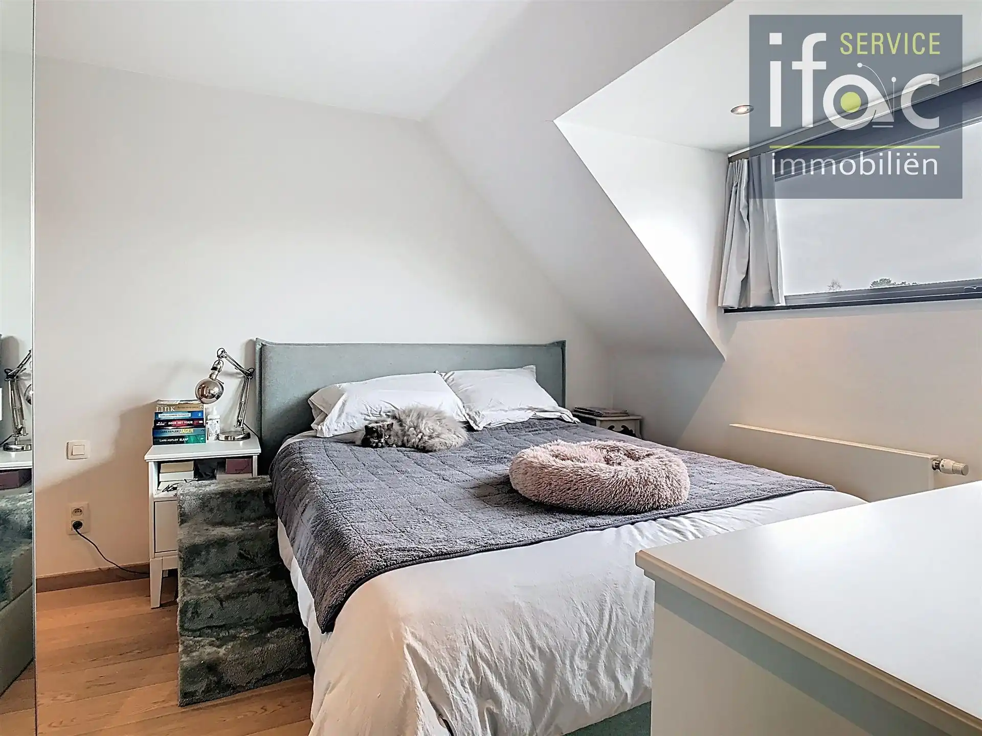 Duplex 2 slpk, 2 badk, terras en garage foto 15