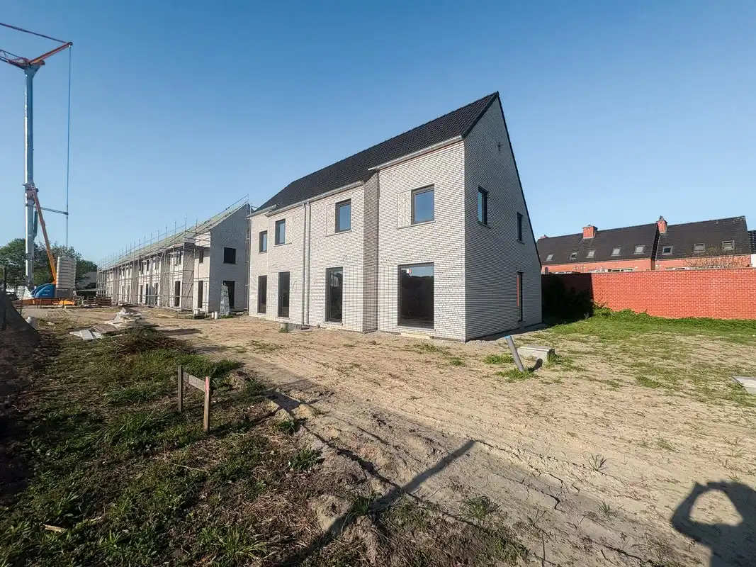 Nieuwbouwwoningen in een groene omgeving te Lokeren foto 3