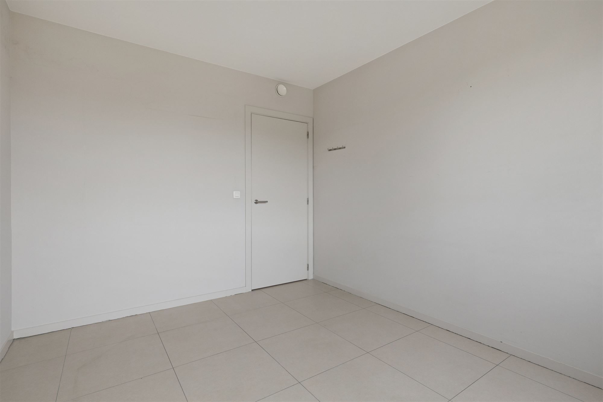 Instapklaar appartement met 2 terrassen foto 8