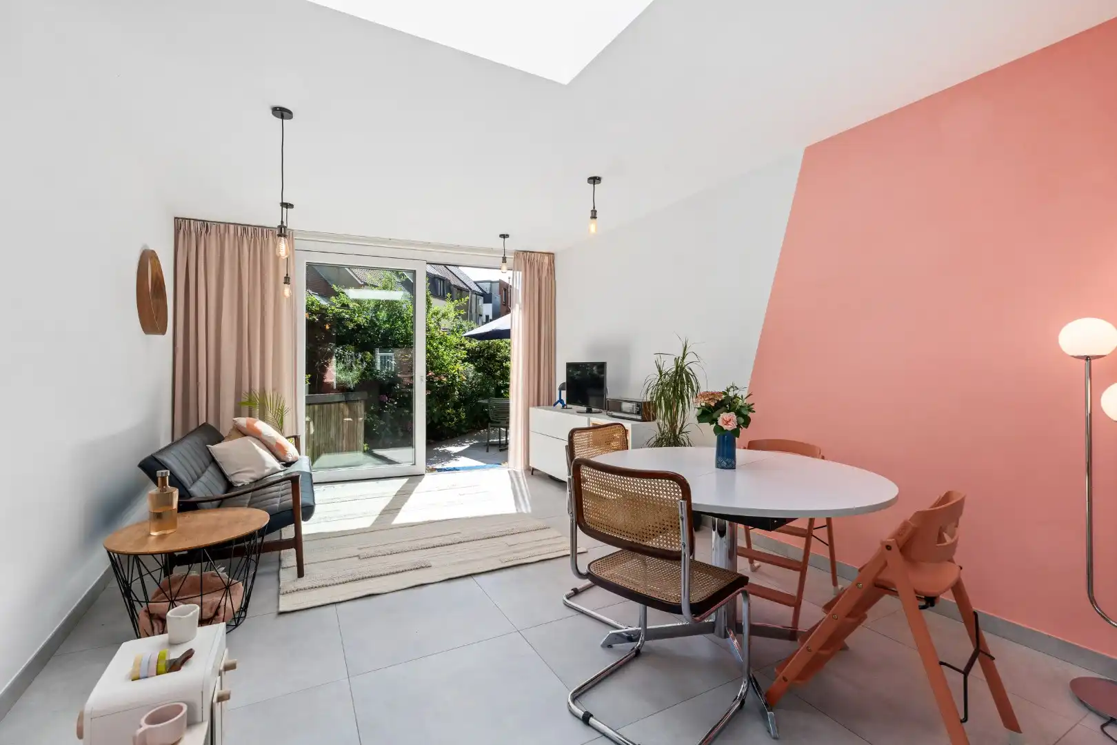 Bezoekdag 20/06 Afgewerkte en energiezuinige rijwoning met tuinkamer, ruime tuin en EPC-label A  foto 5