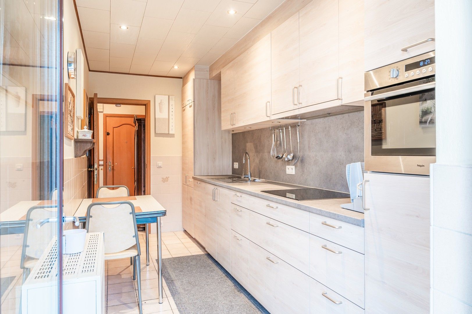 Gelijkvloers appartement met tuin foto 5