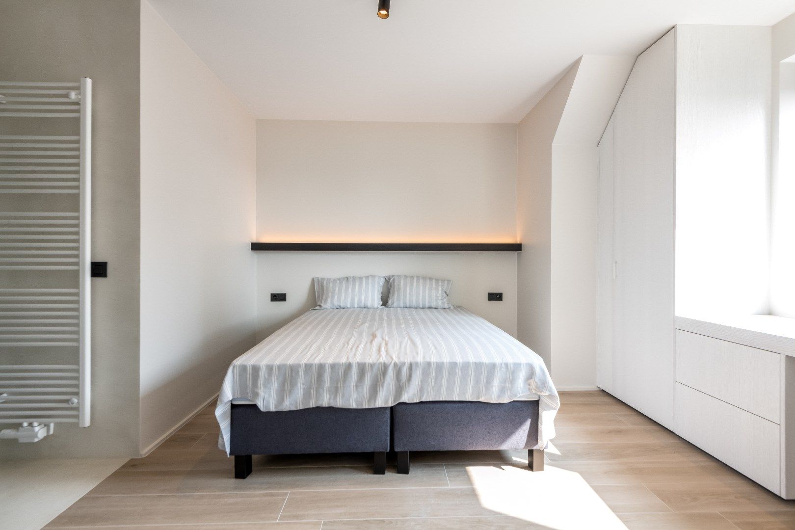 Nieuwbouw koppelvilla dichtbij het centrum van Knokke en op wandelafstand van het strand foto 19