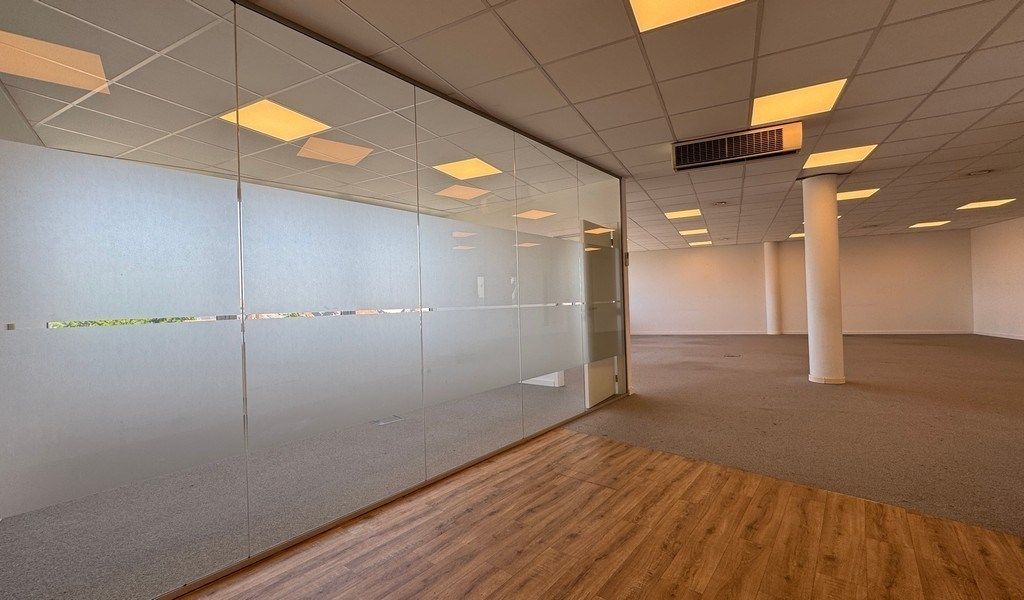 Commerciële kantoorruimte te huur in Antwerp Gate I te Berchem foto 12
